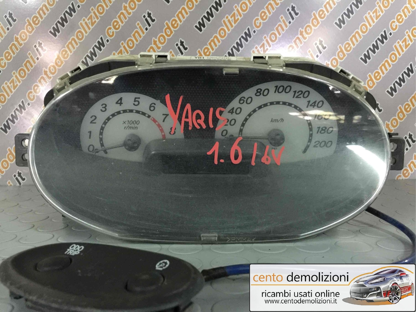 Quadro strumenti compl. - Immagine 1 di 3