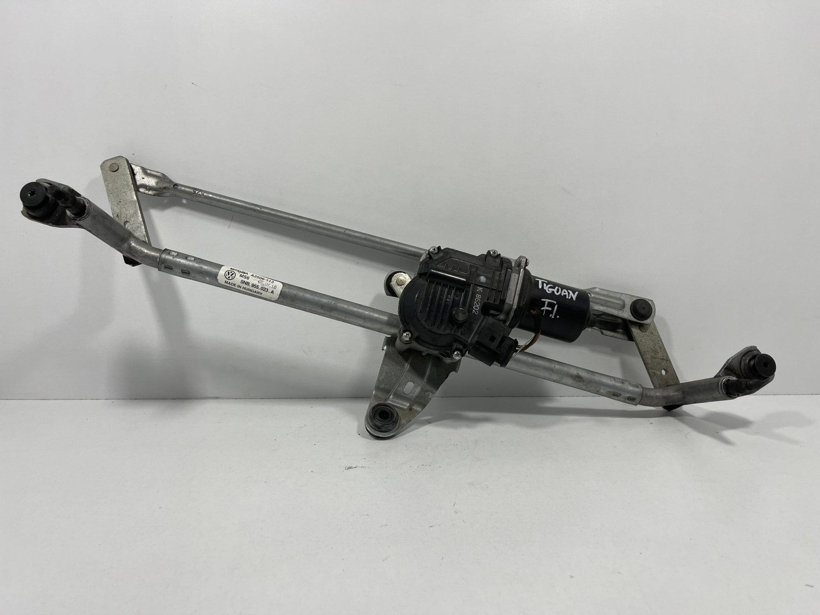 Motorino Tergiparabrezza 5NB955023A Usato