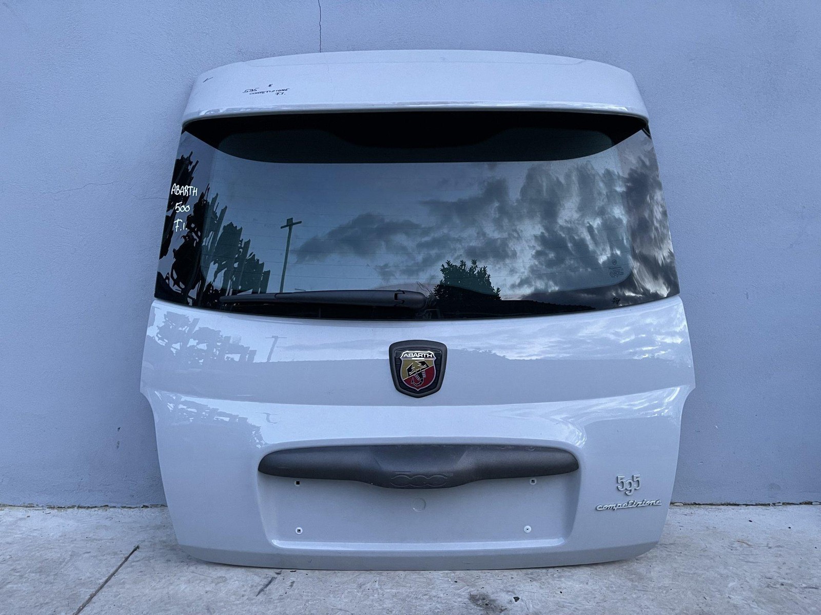 Portello post. - Immagine 1 di 2