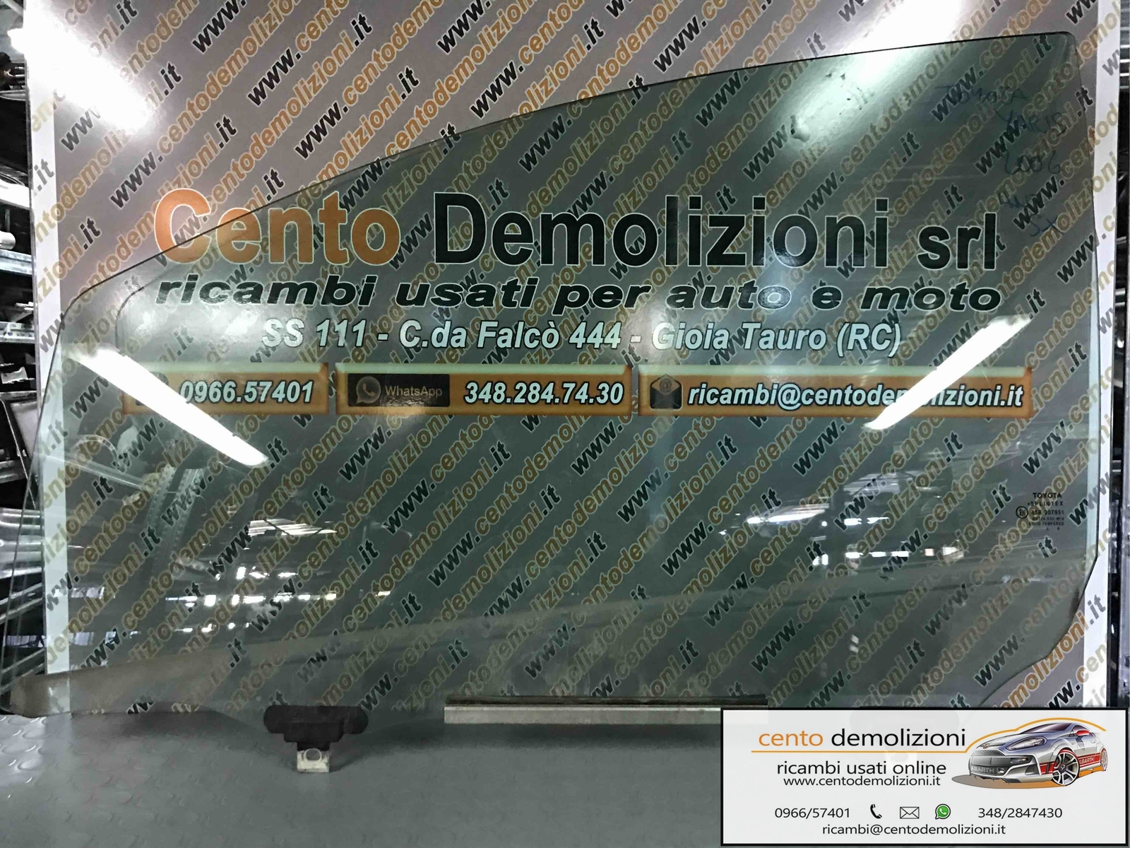 Scendente atermico porta ant. Sinistro - Immagine 1 di 1