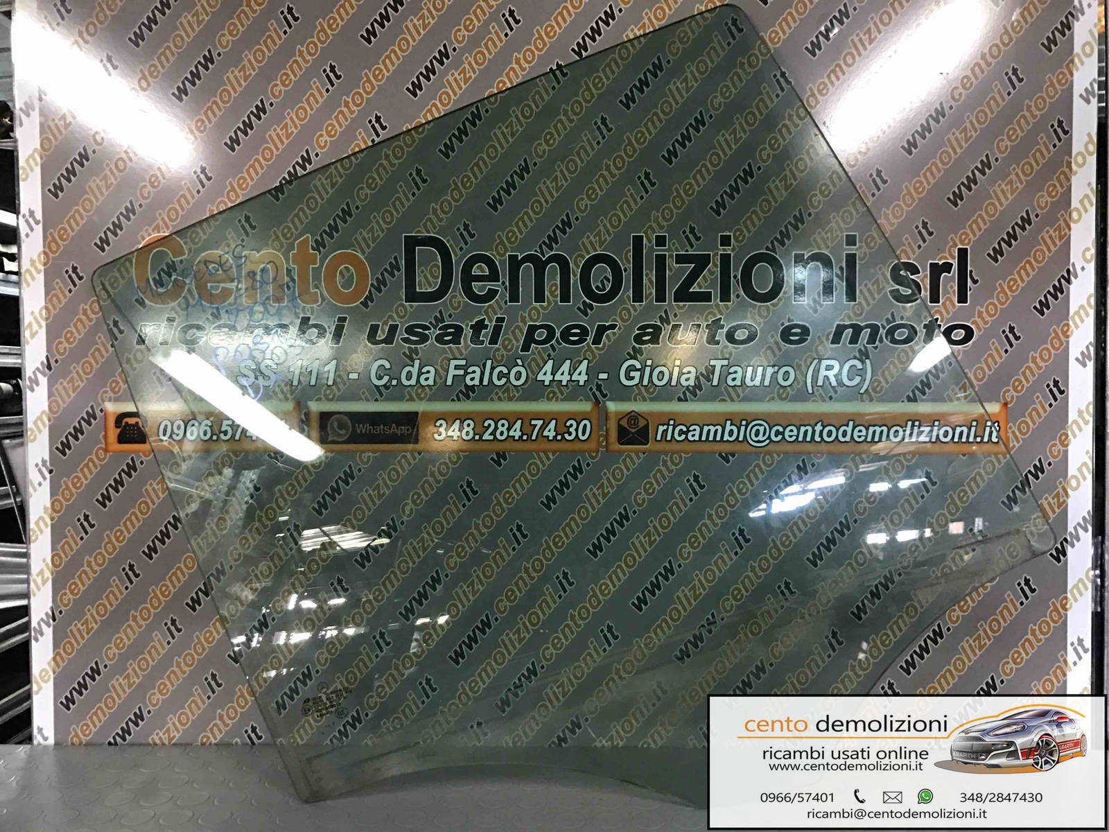 Scendente atermico porta post. Destro - Immagine 1 di 1