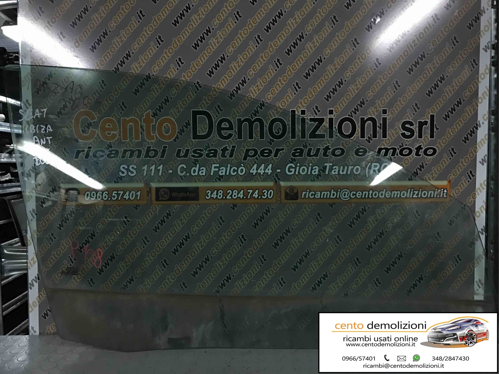 Scendente atermico porta ant. Destro - Immagine 1 di 1