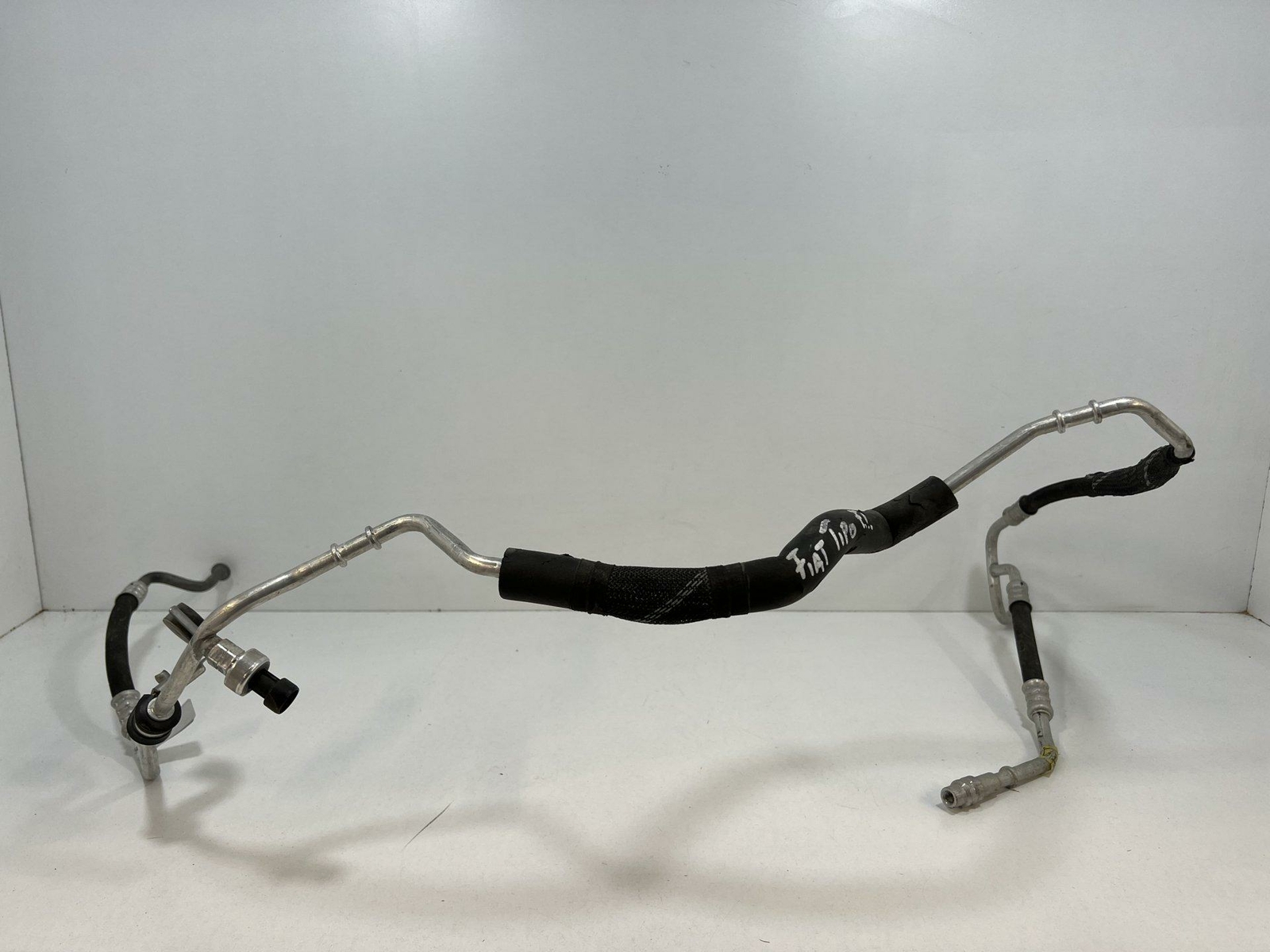 Kit tubi a/c - Immagine 1 di 4