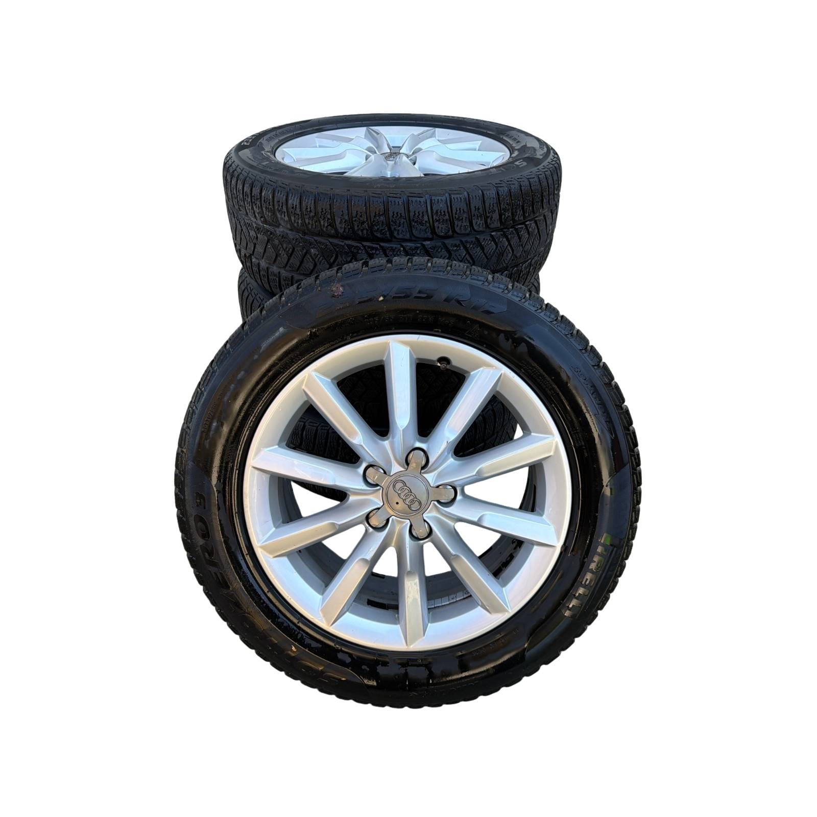4 Cerchi In Lega (Audi Pirelli) 8U0601025AC Usato