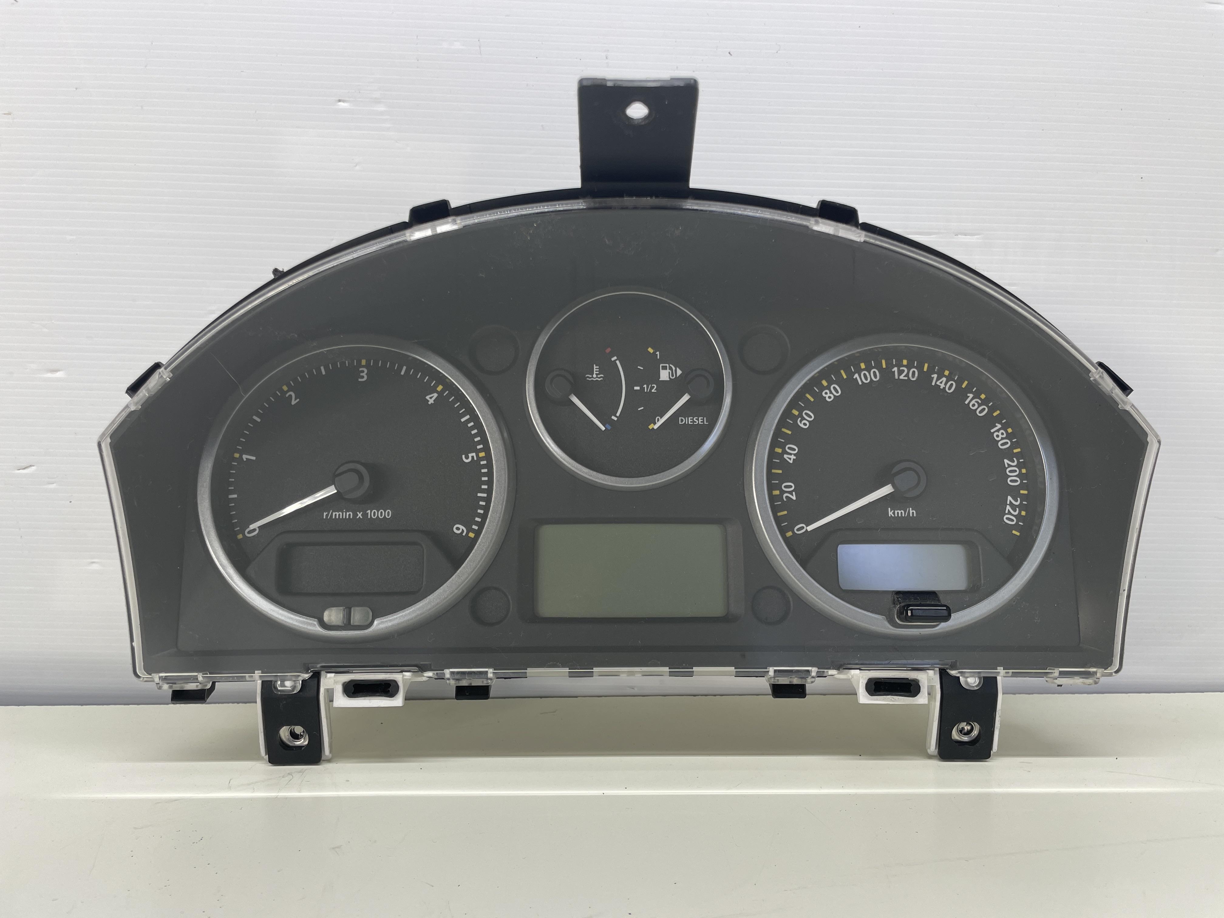 Quadro strumenti compl. - Immagine 1 di 5