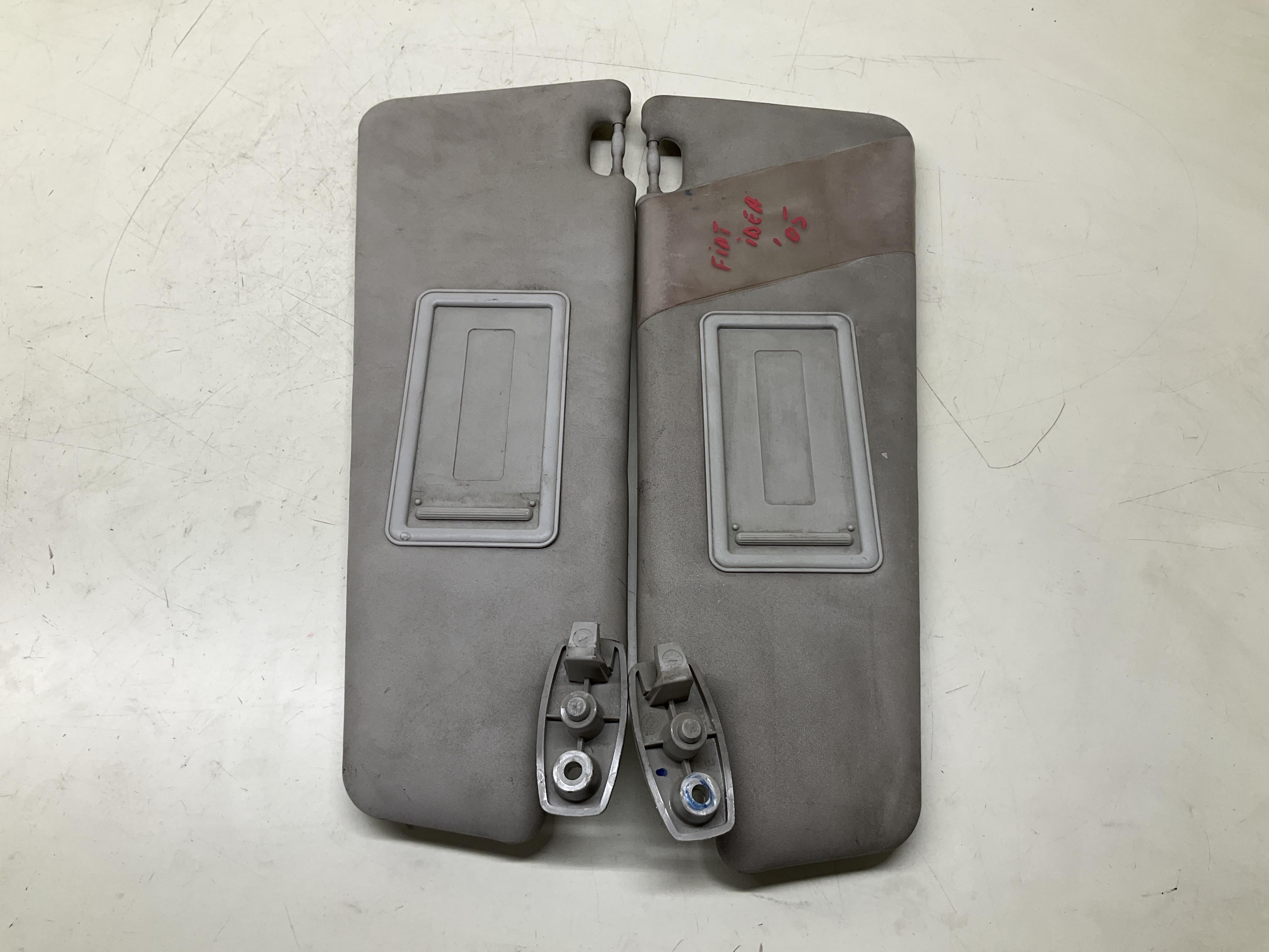 Coppia parasole Dx e SX - Immagine 1 di 5