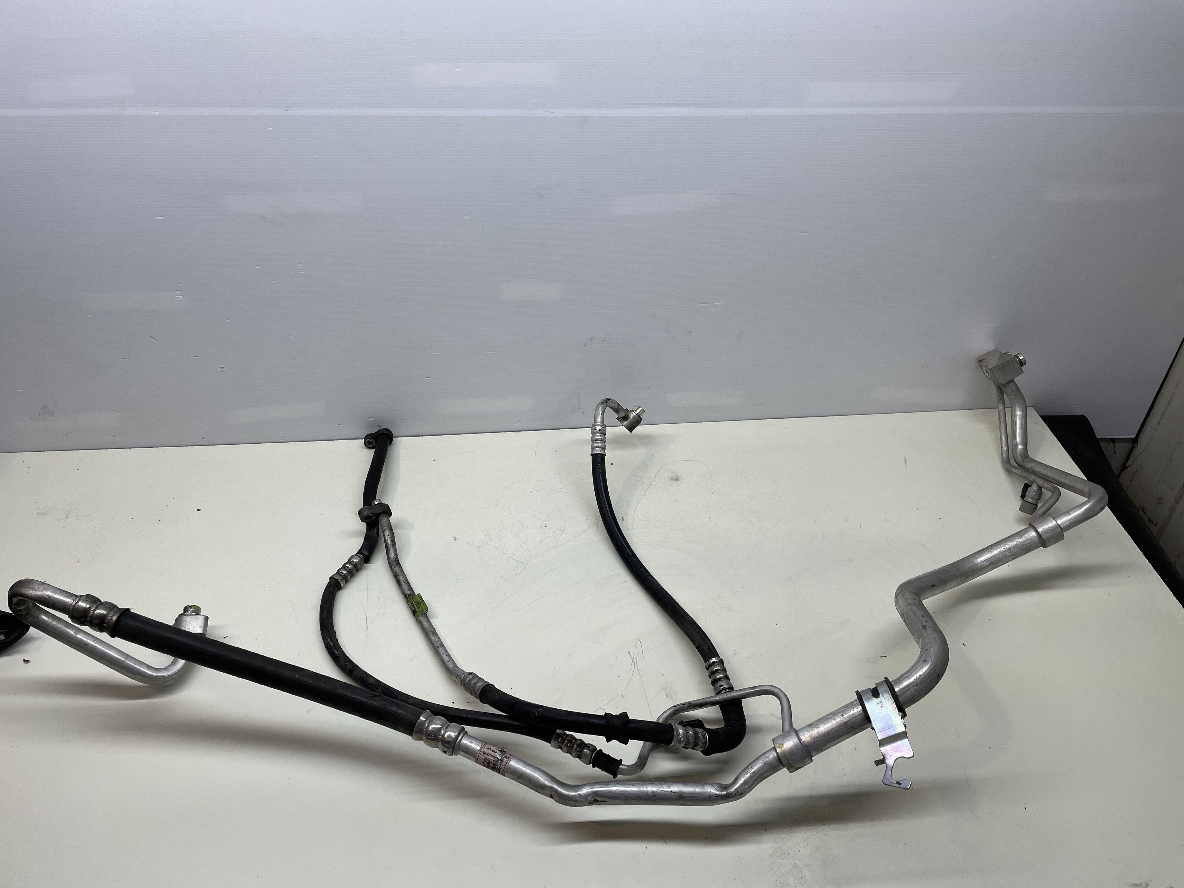 Kit tubi a/c - Immagine 1 di 8