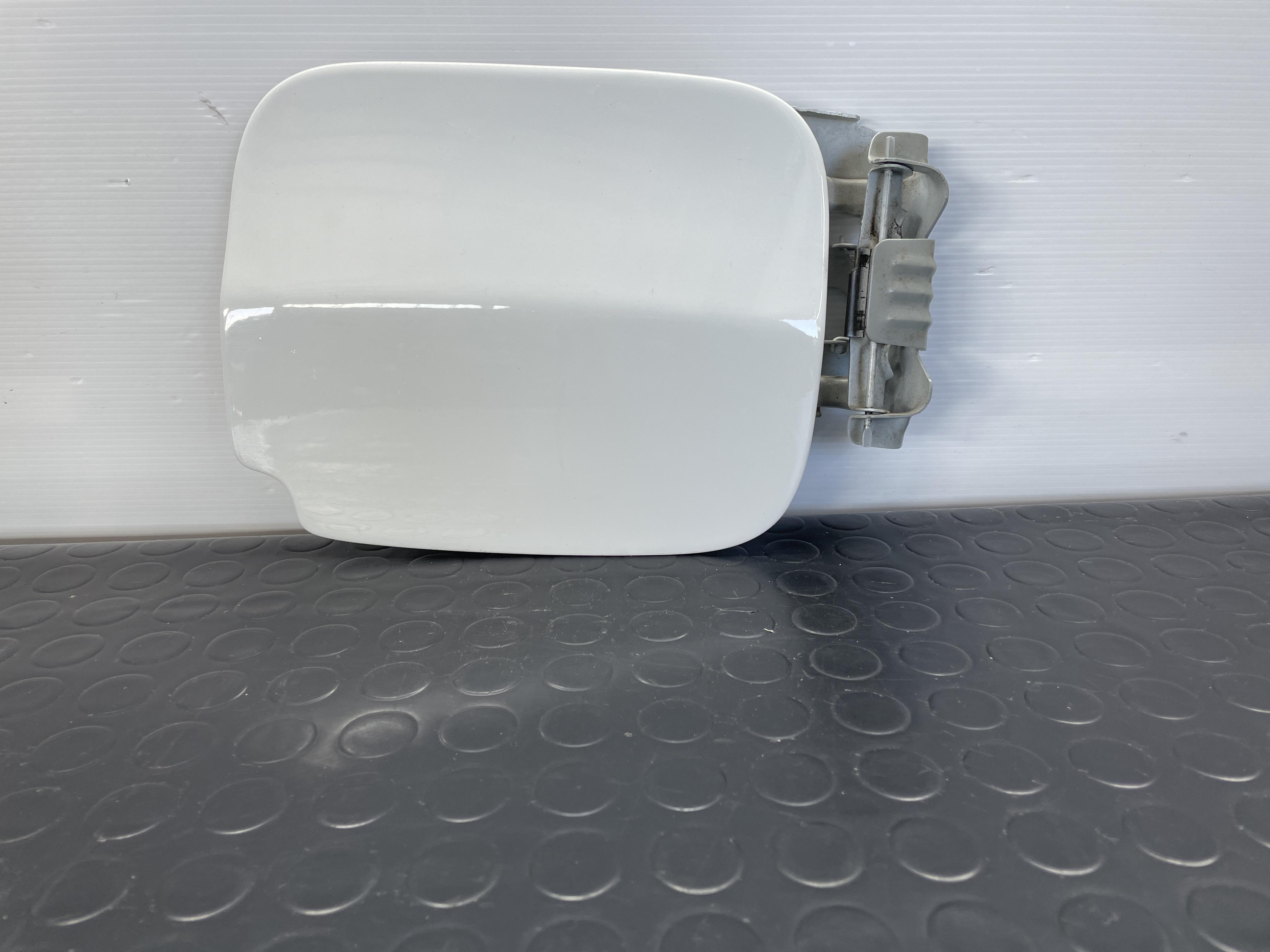 Sportellino Carburante - Immagine 1 di 3
