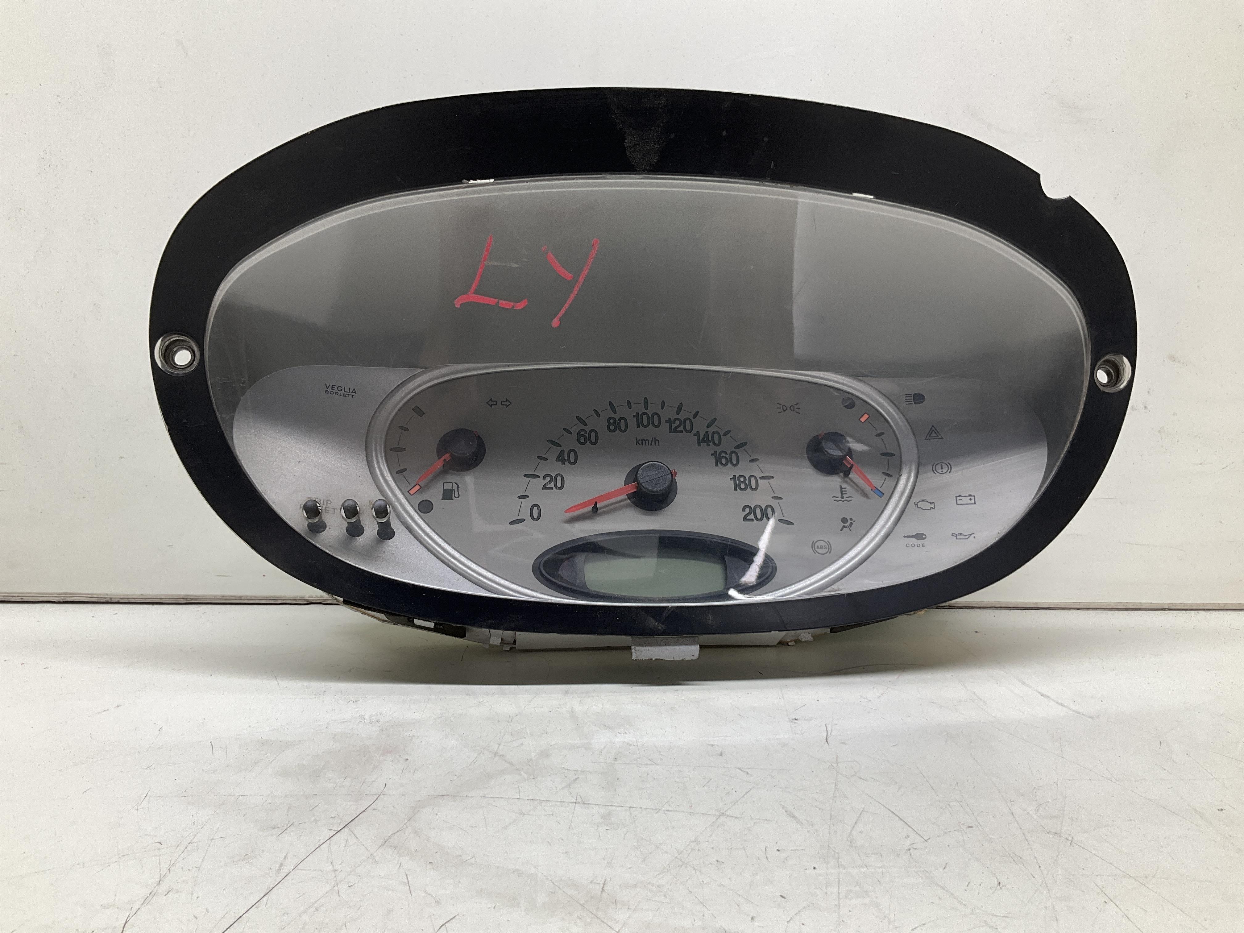 Quadro strumenti compl. - Immagine 1 di 6