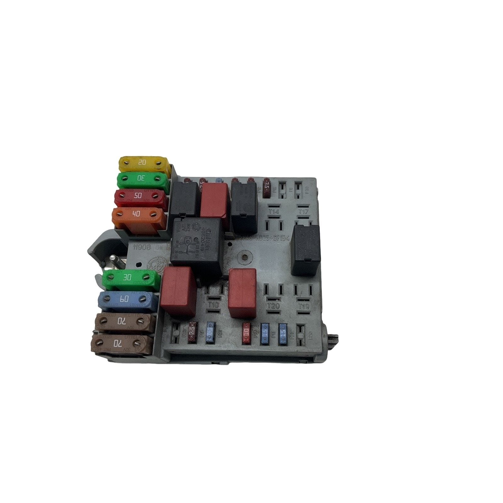 Scatola Fusibili (Omron) 46520419 Usato
