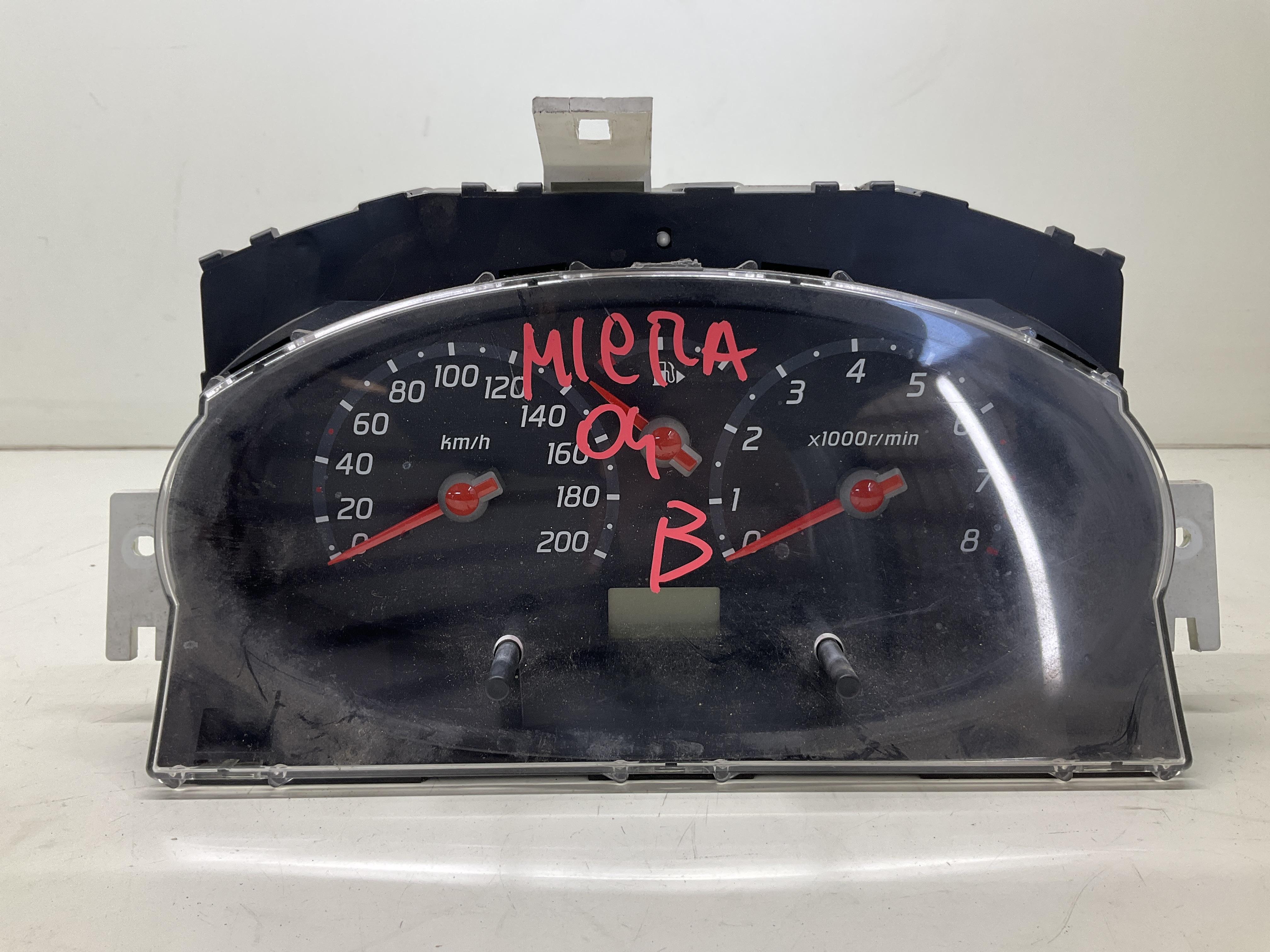 Quadro strumenti compl. - Immagine 1 di 5