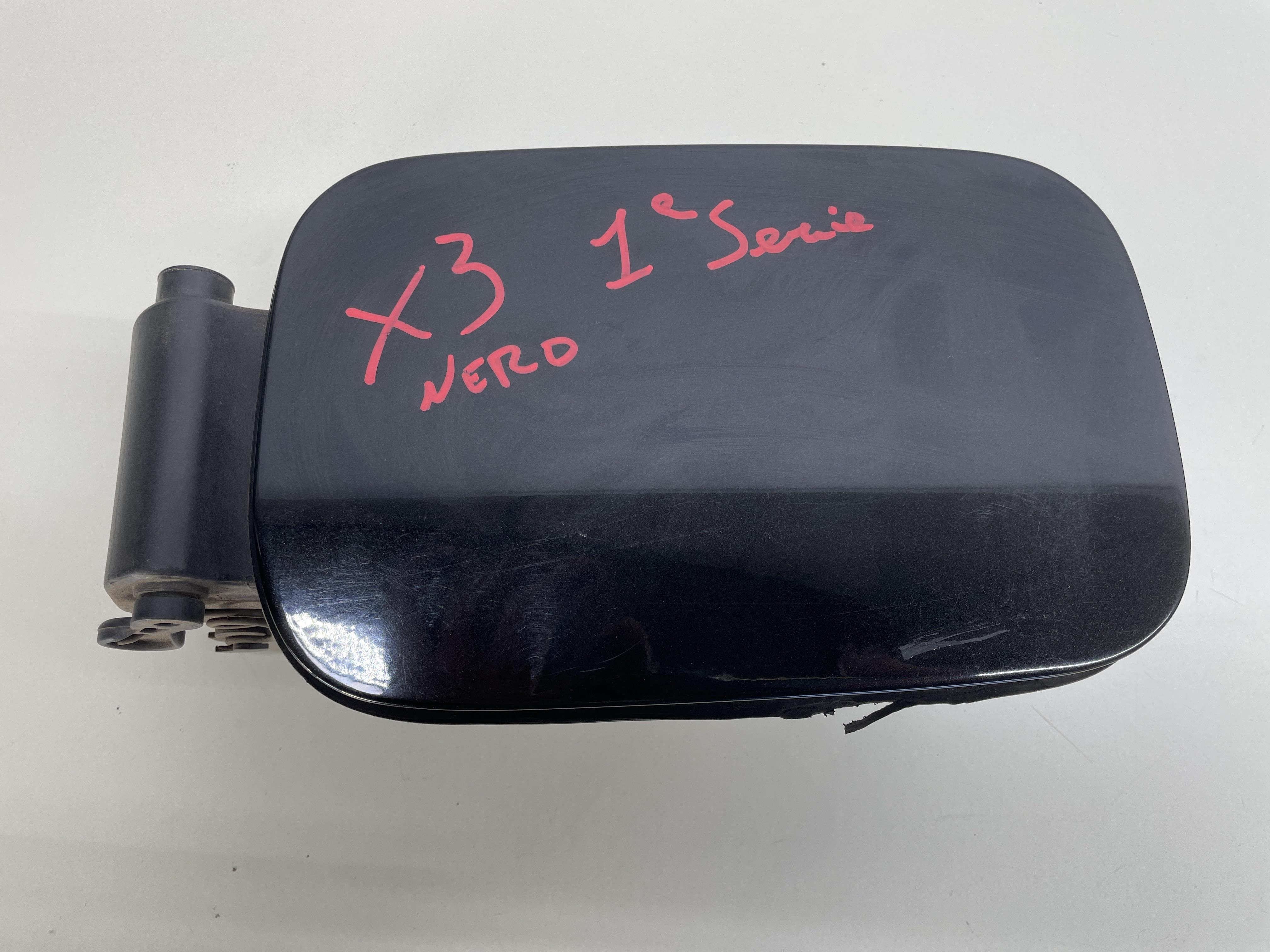 Sportellino Carburante - Immagine 1 di 5