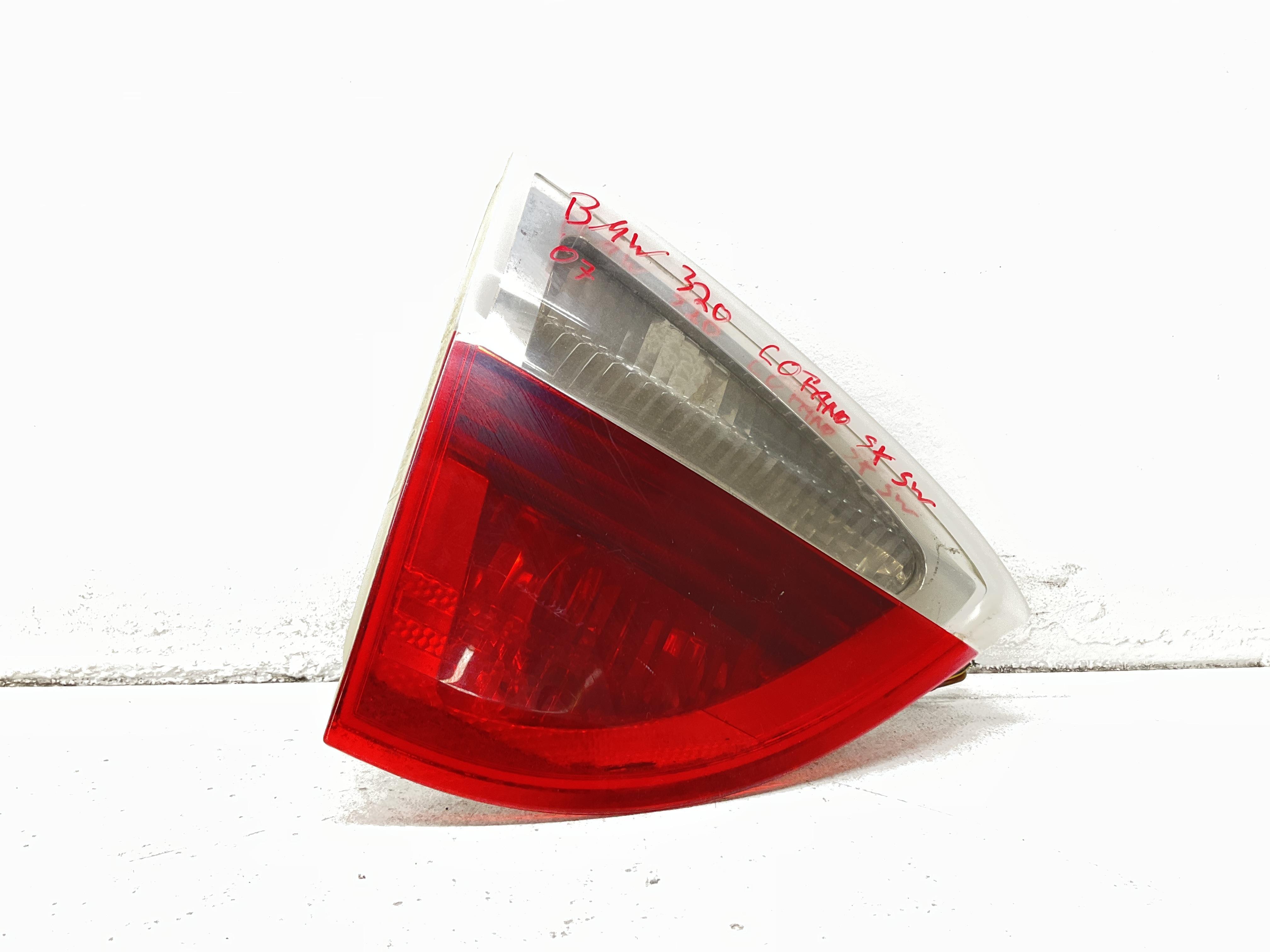 fanale stop supplementare sinistro - Immagine 1 di 5