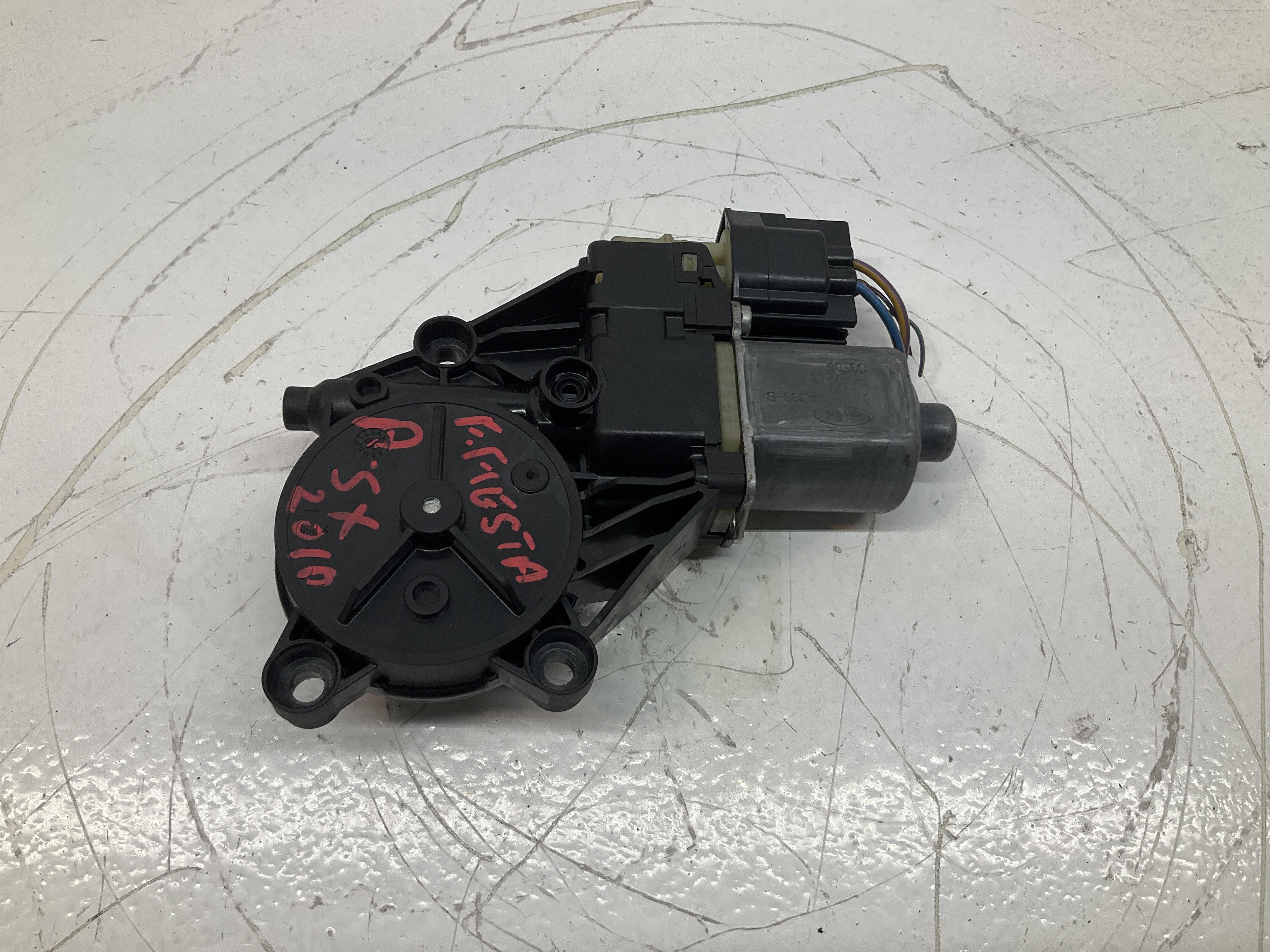 Motorino alzacristallo porta post. Sinistro - Immagine 1 di 5