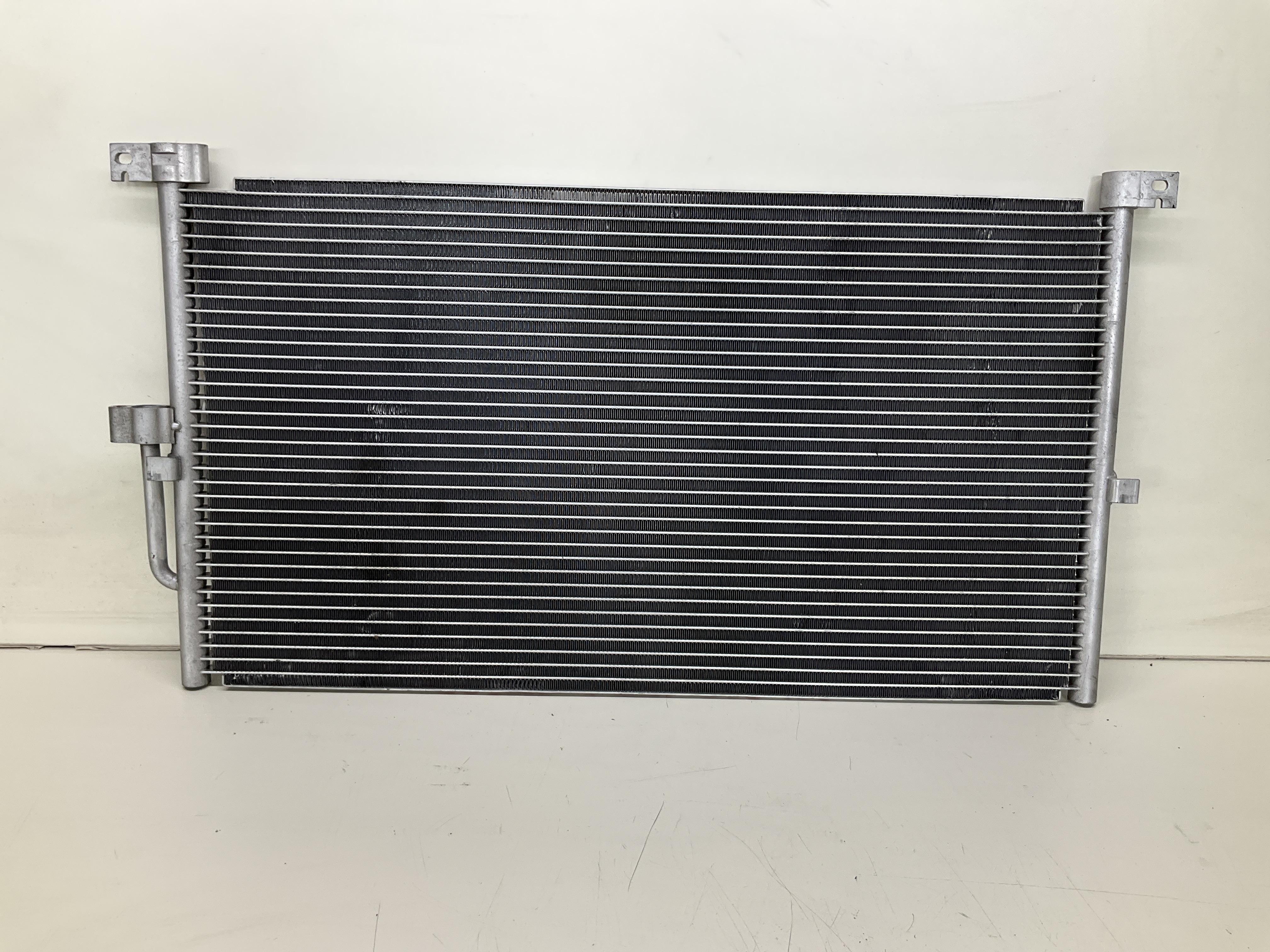 Radiatore A/C - Immagine 1 di 5