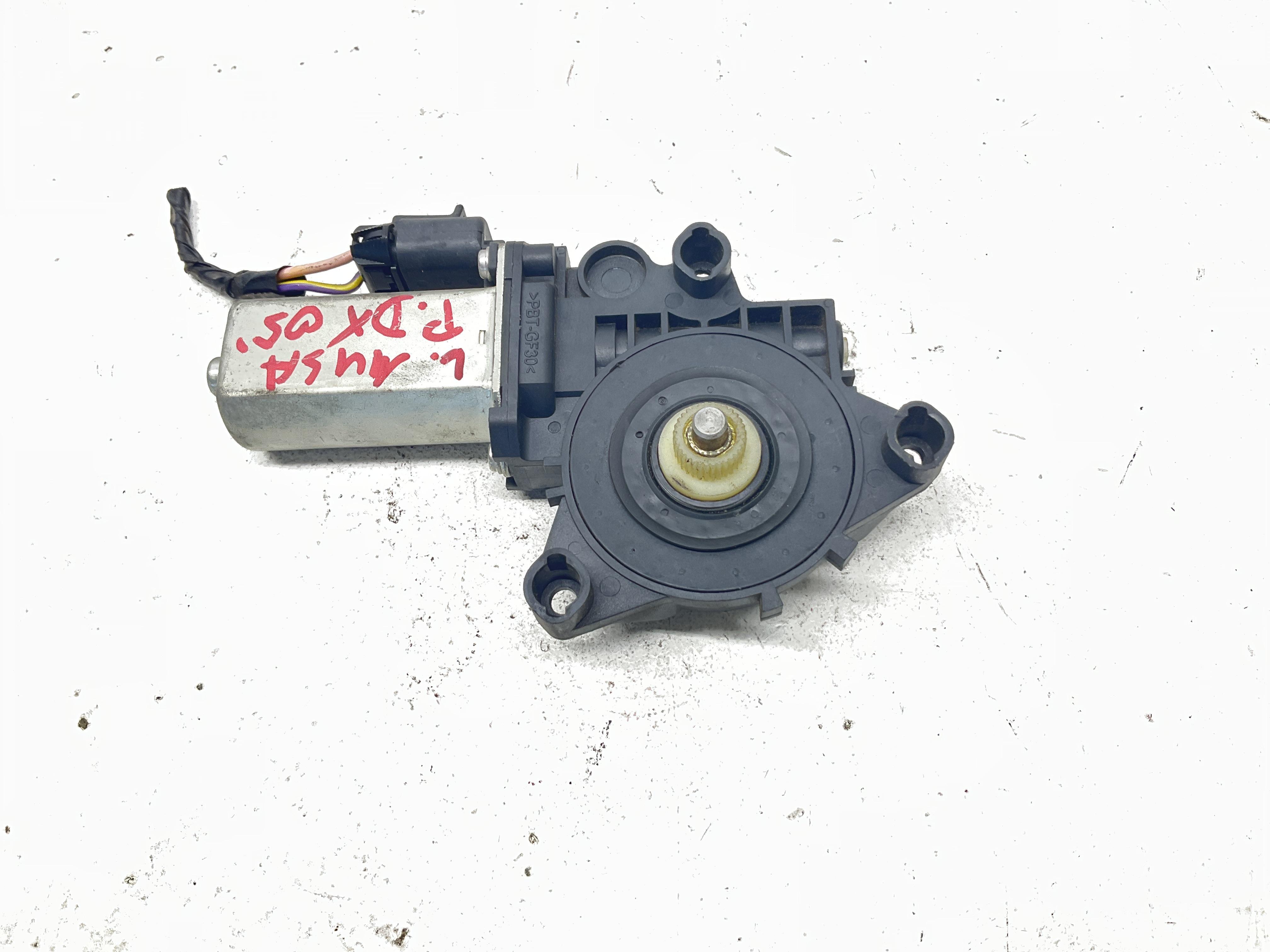 Motorino alzacristallo porta post. Destro - Immagine 1 di 5