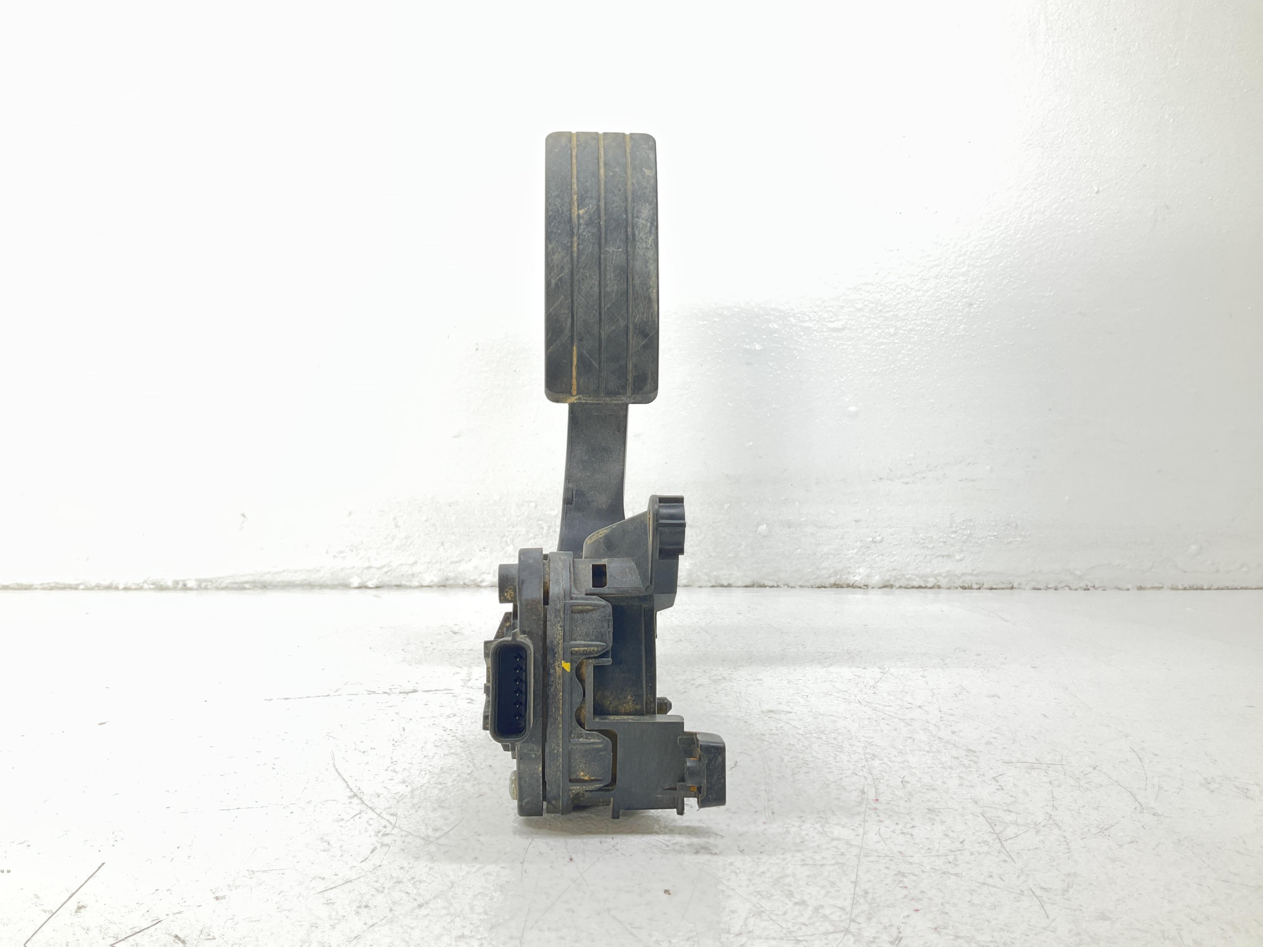 Pedale acceleratore - Immagine 1 di 6