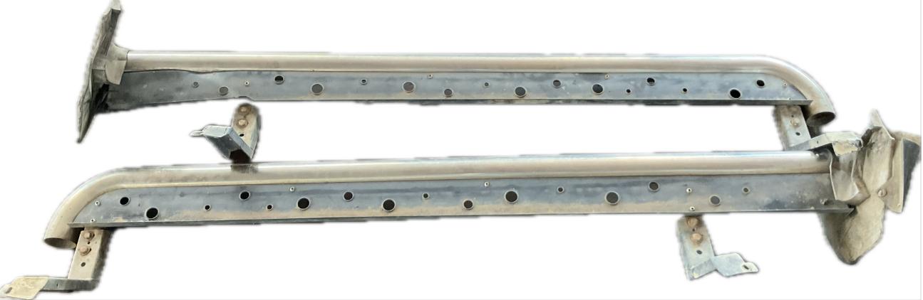 Coppia pedana sottoporta DX e SX - Immagine 1 di 5