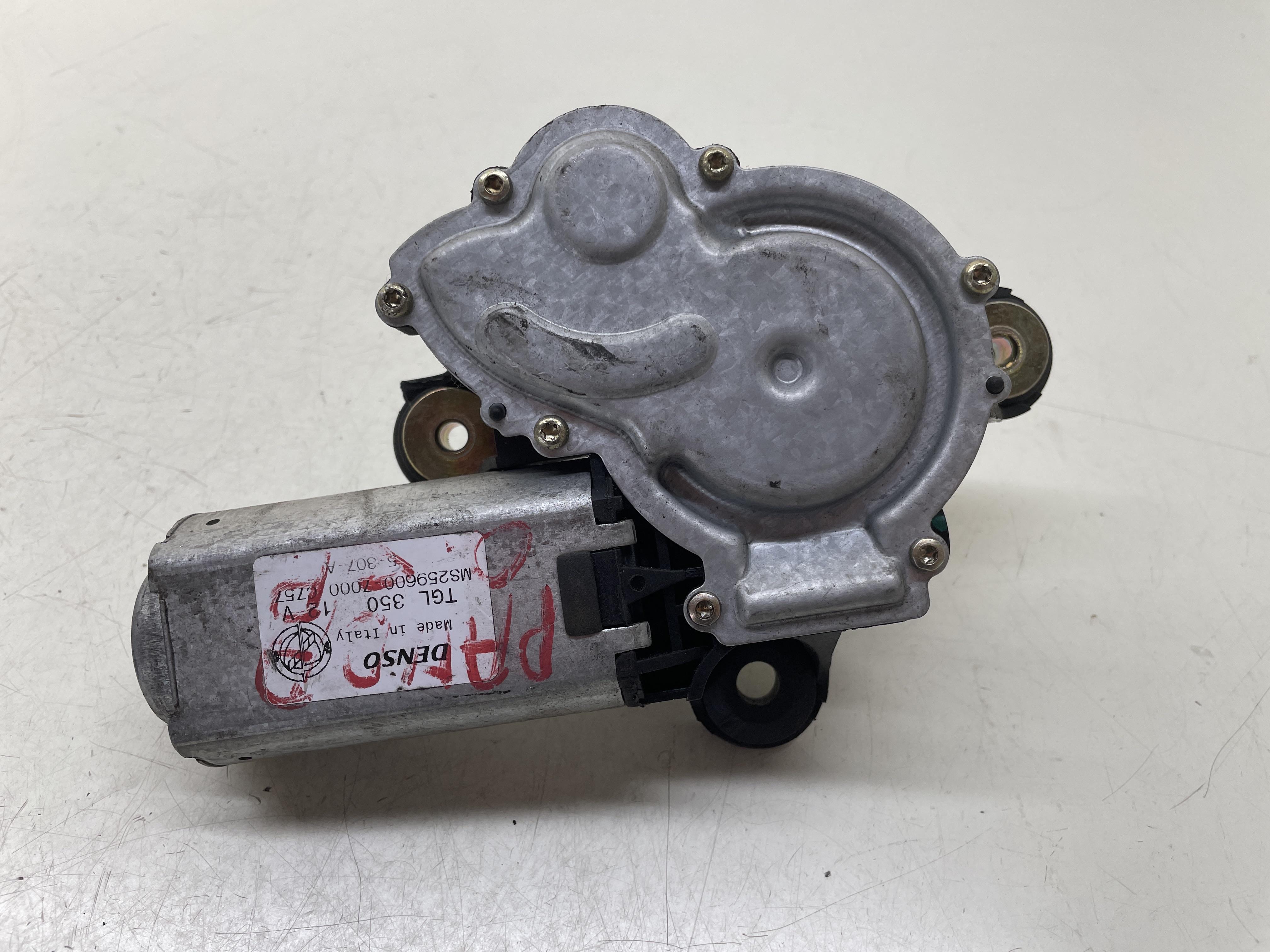 Motorino tergilunotto - Immagine 1 di 5