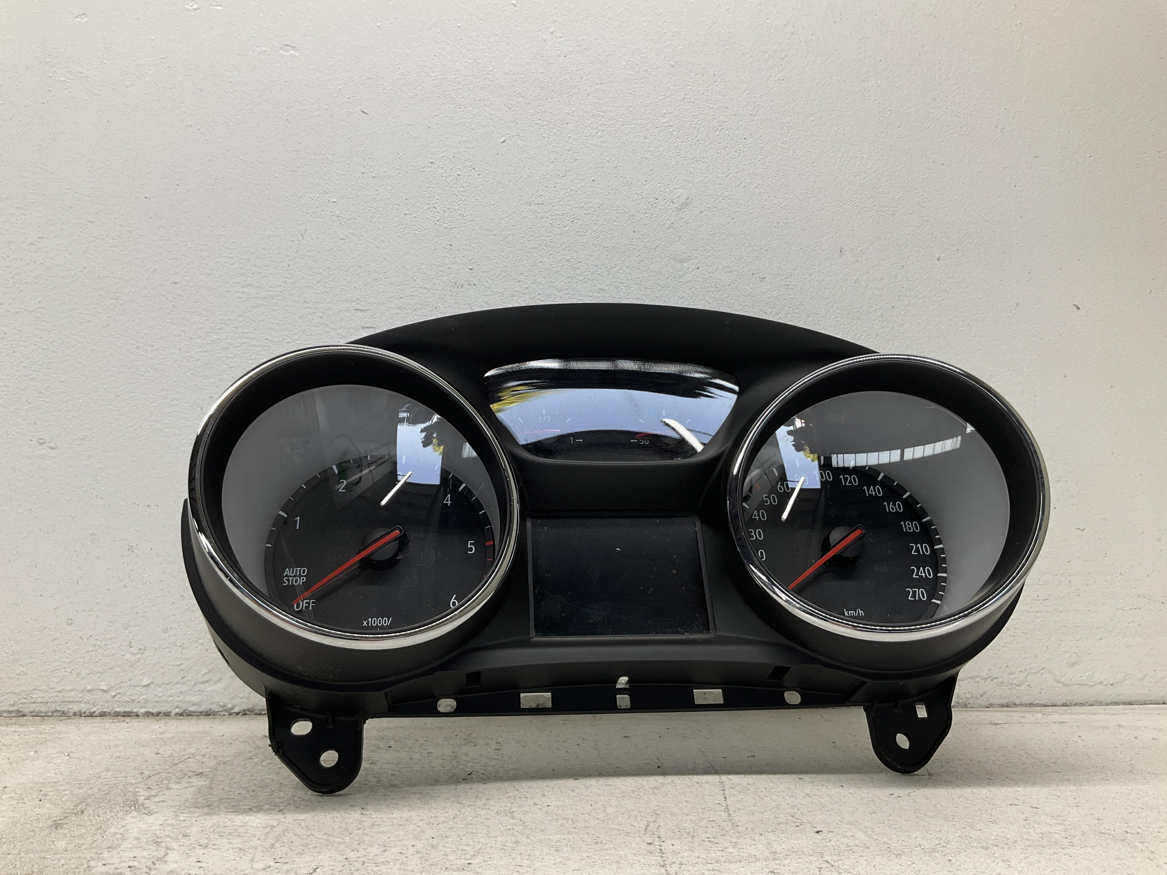 Quadro strumenti compl. - Immagine 1 di 5