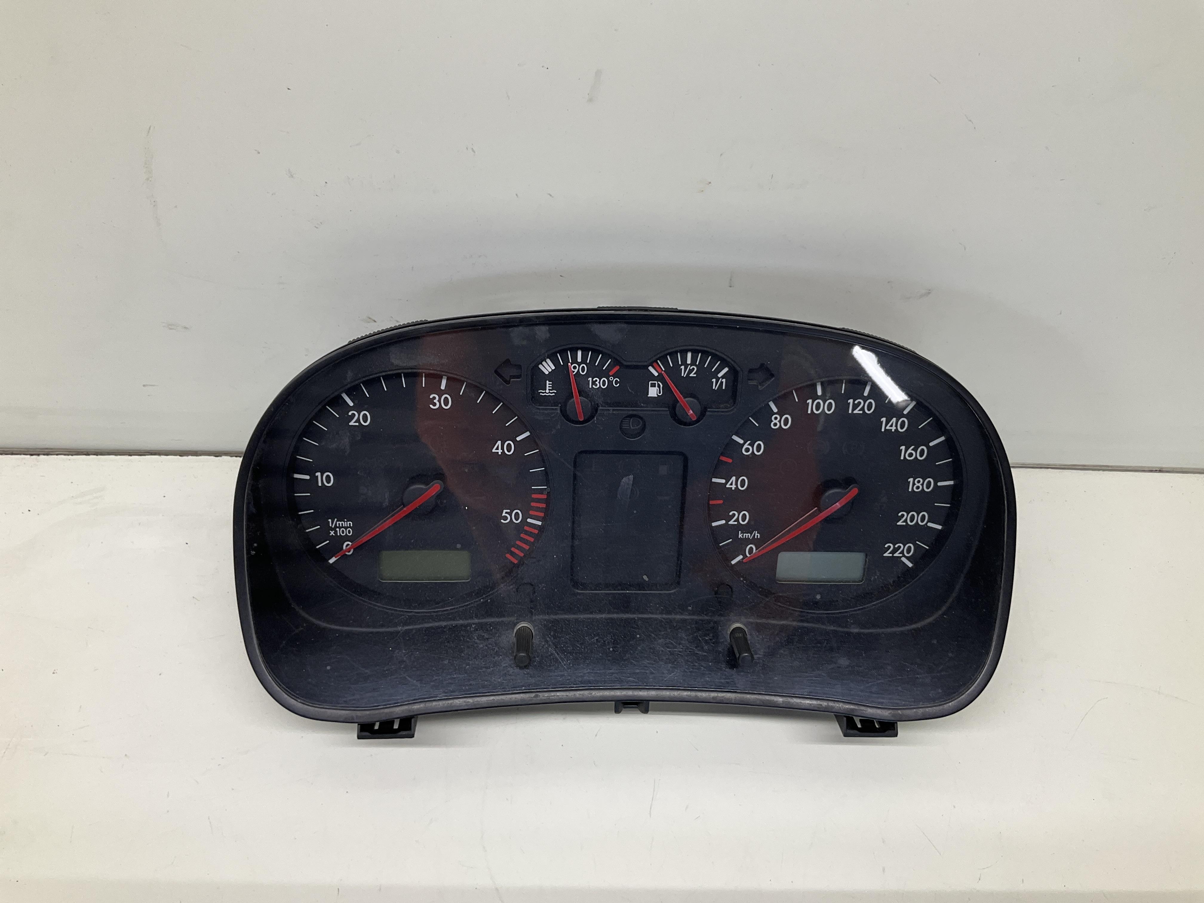 Quadro strumenti compl. - Immagine 1 di 5