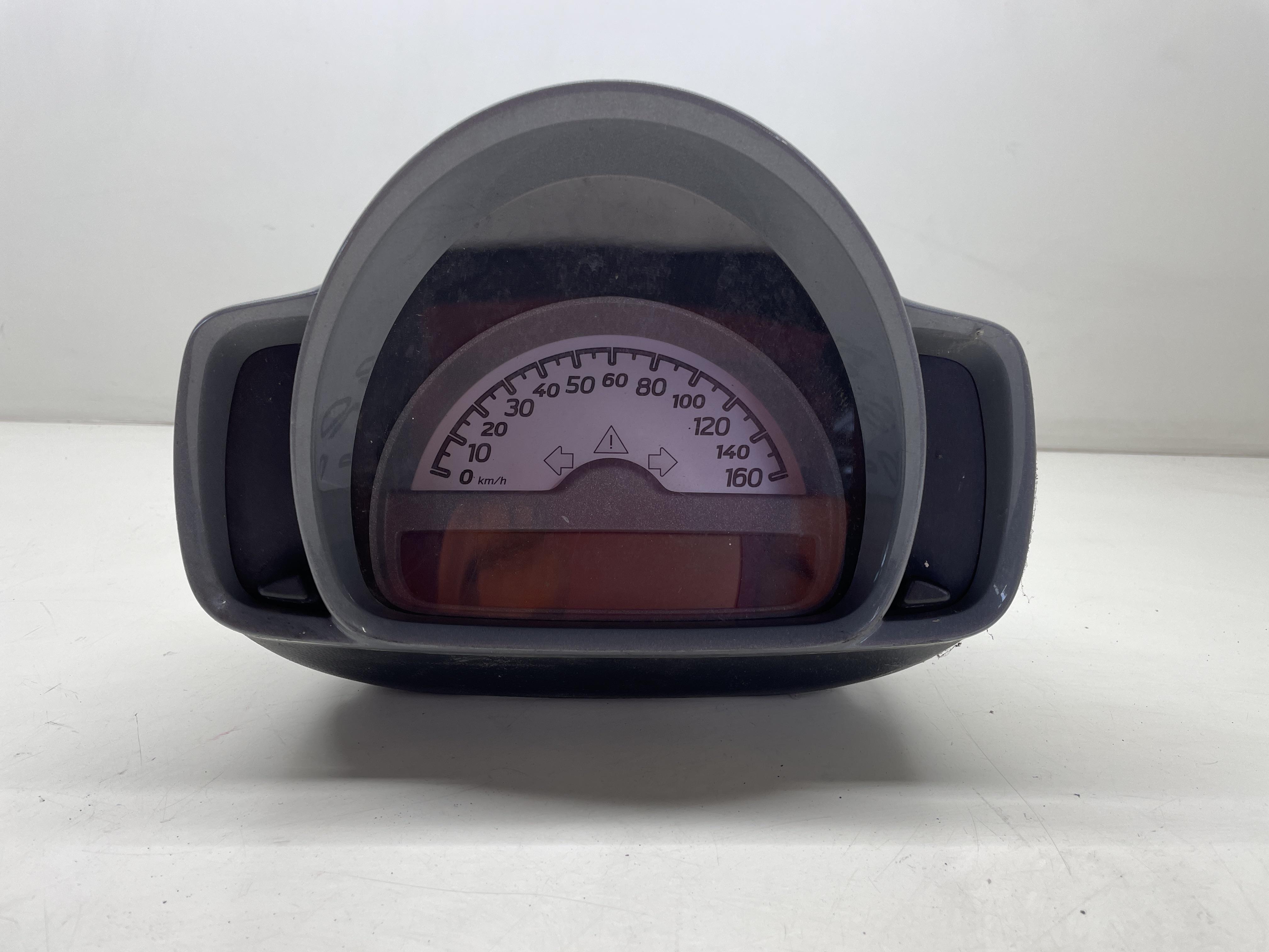Quadro strumenti compl. - Immagine 1 di 6