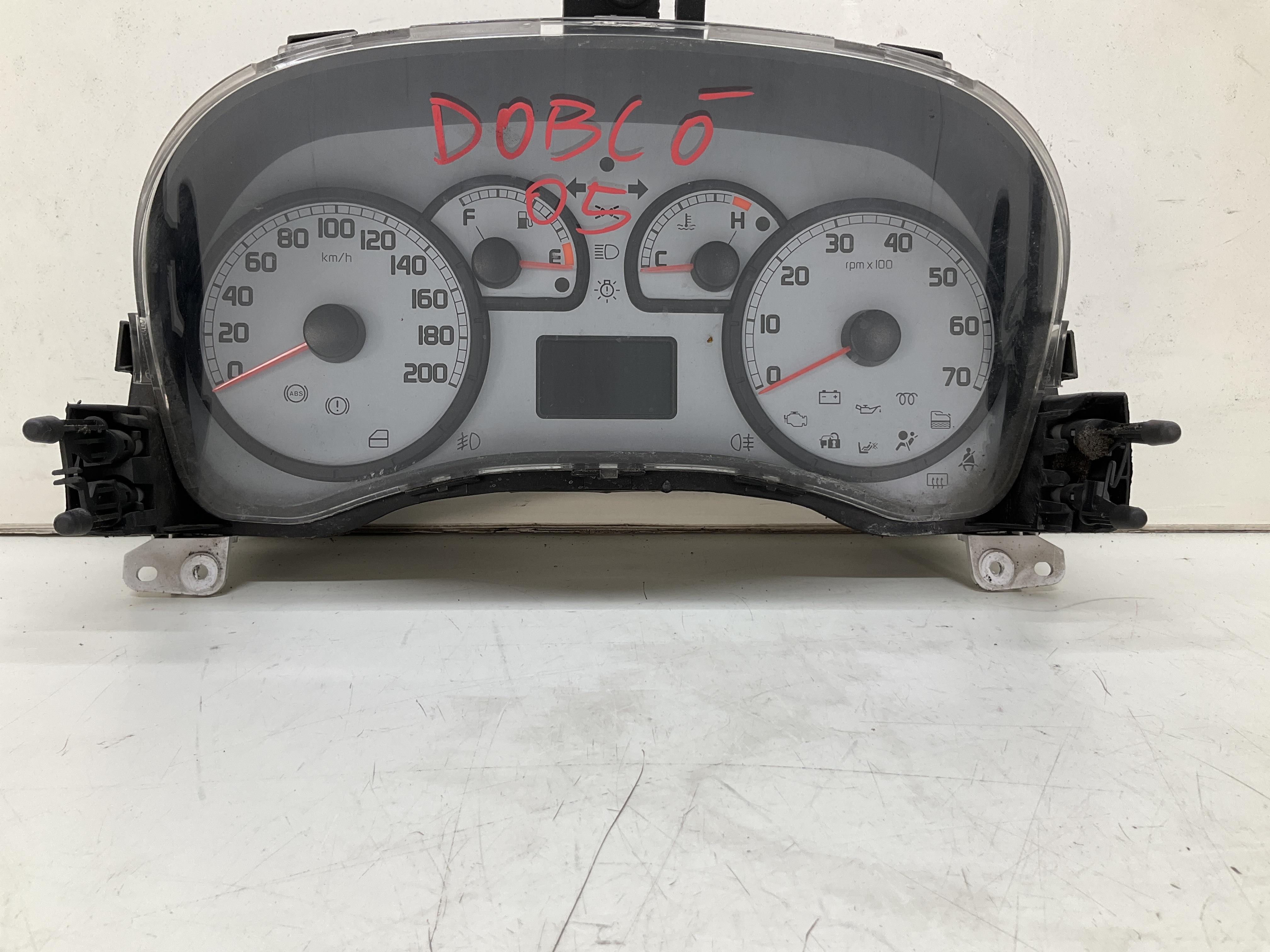 Quadro strumenti compl. - Immagine 1 di 6
