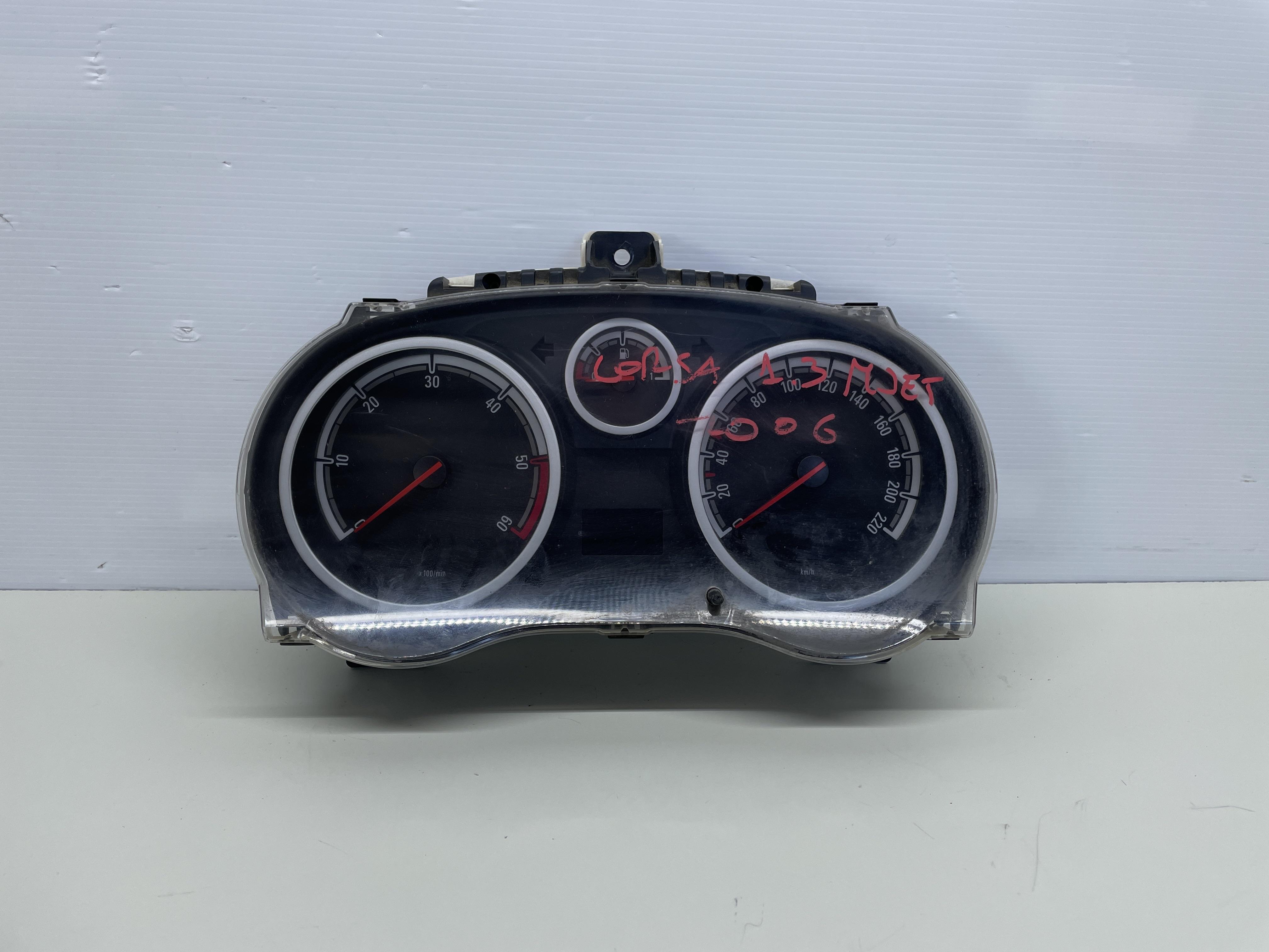 Quadro strumenti compl. - Immagine 1 di 3