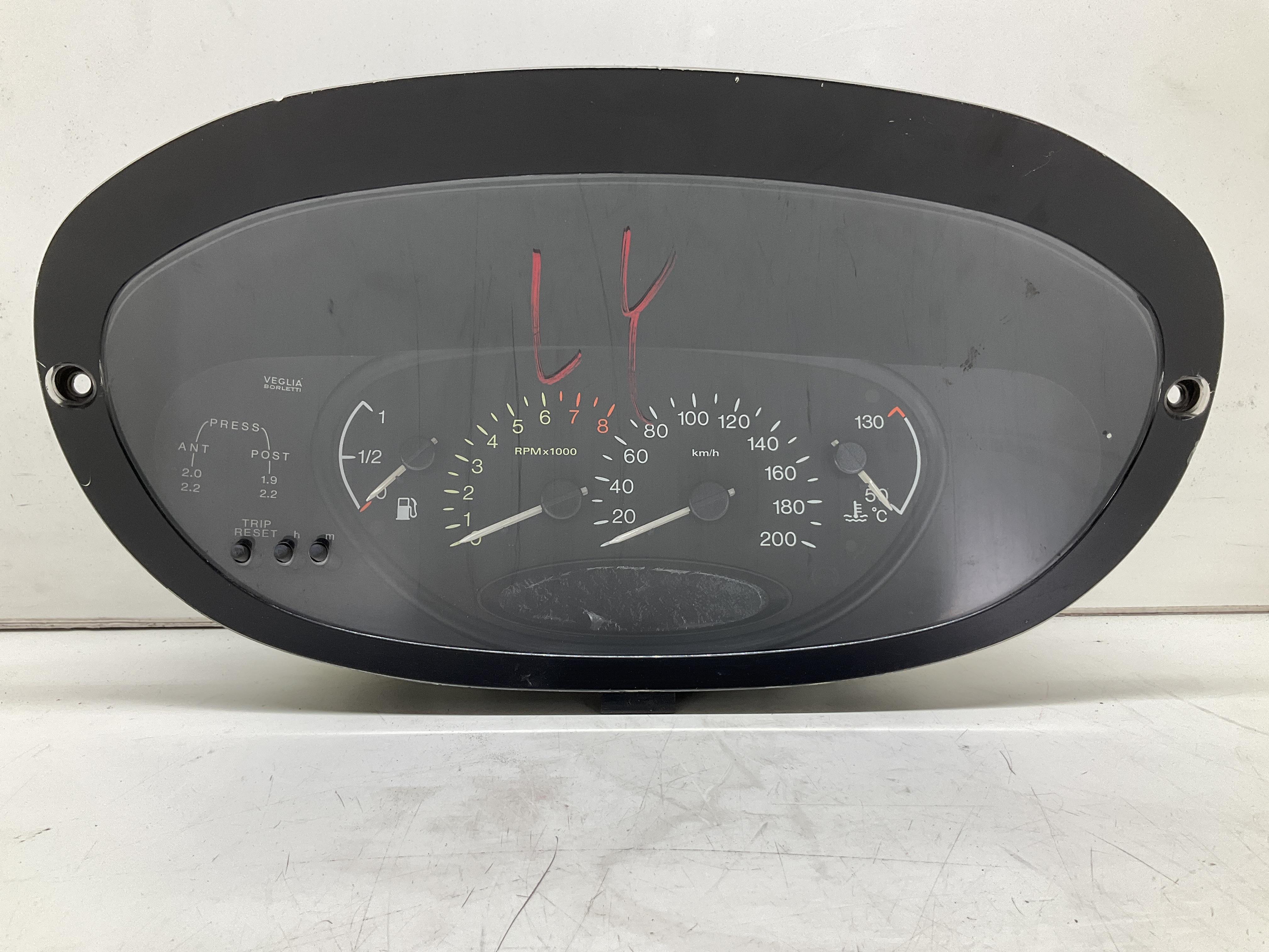 Quadro strumenti compl. - Immagine 1 di 5
