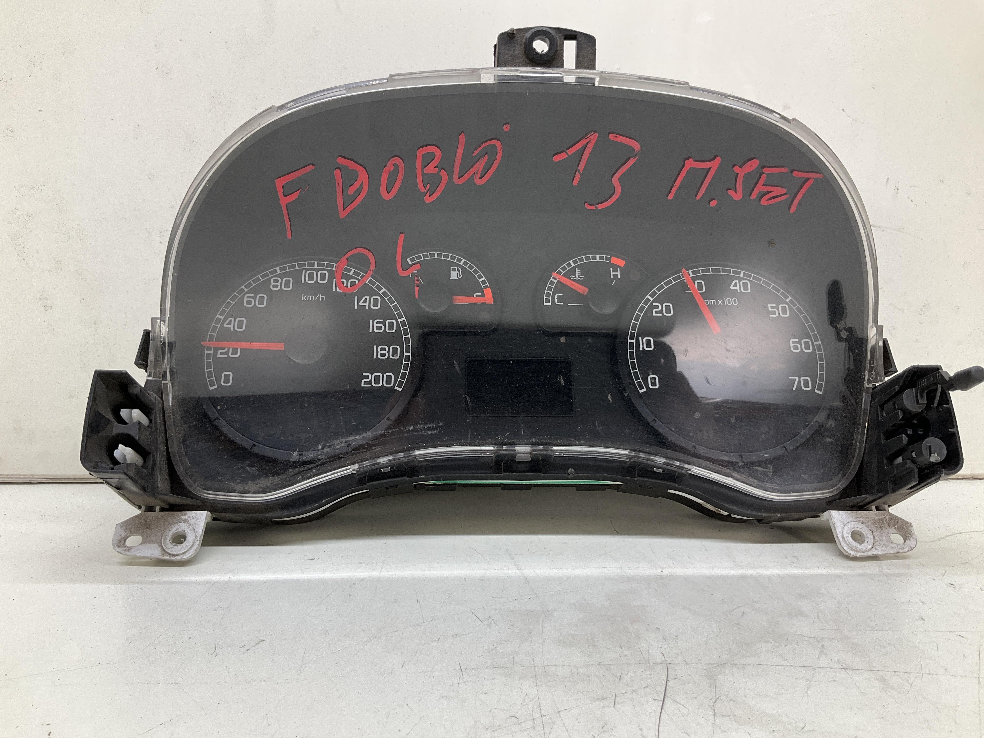 Quadro strumenti compl. - Immagine 1 di 6