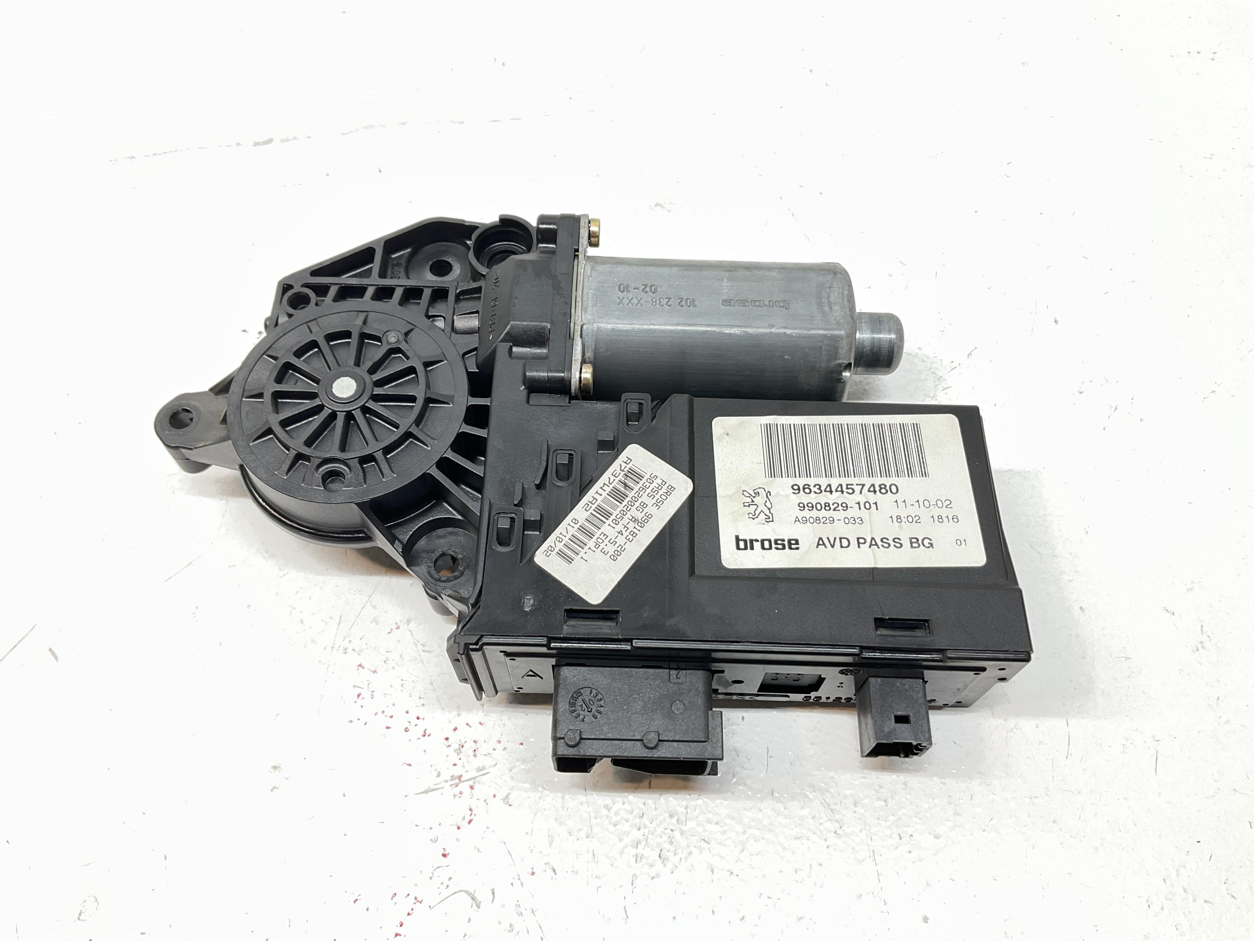 Motorino alzacristallo porta ant. Destro - Immagine 1 di 5