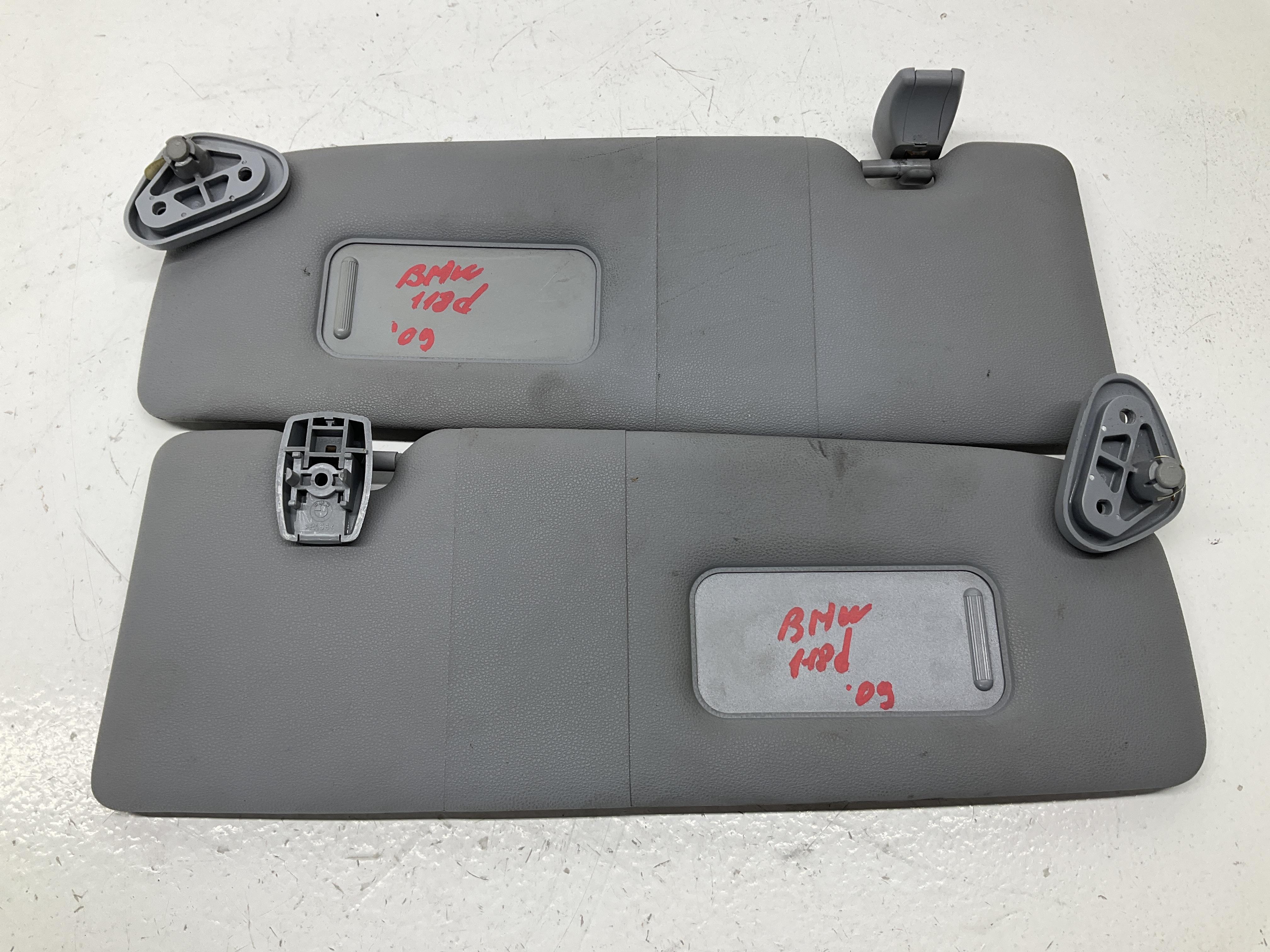 Coppia parasole Dx e SX - Immagine 1 di 5