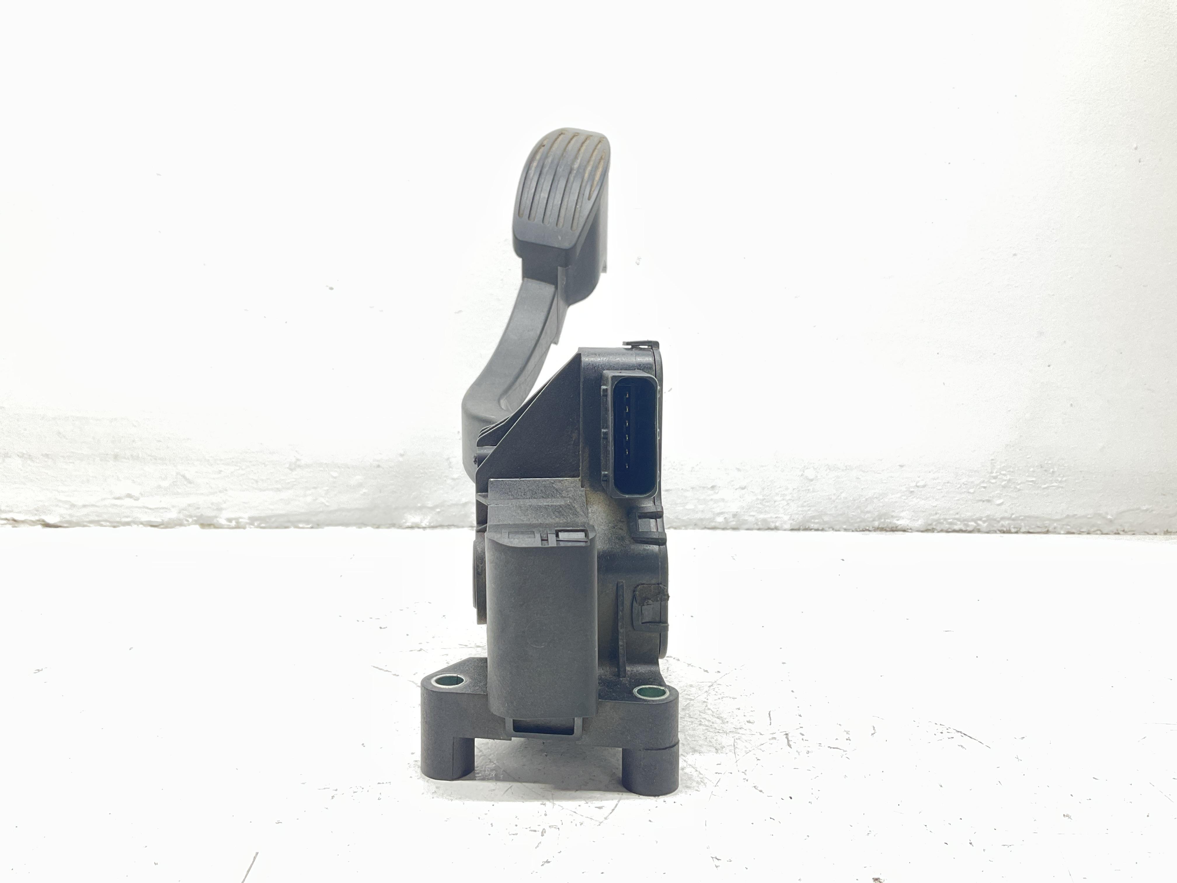 Pedale acceleratore - Immagine 1 di 5