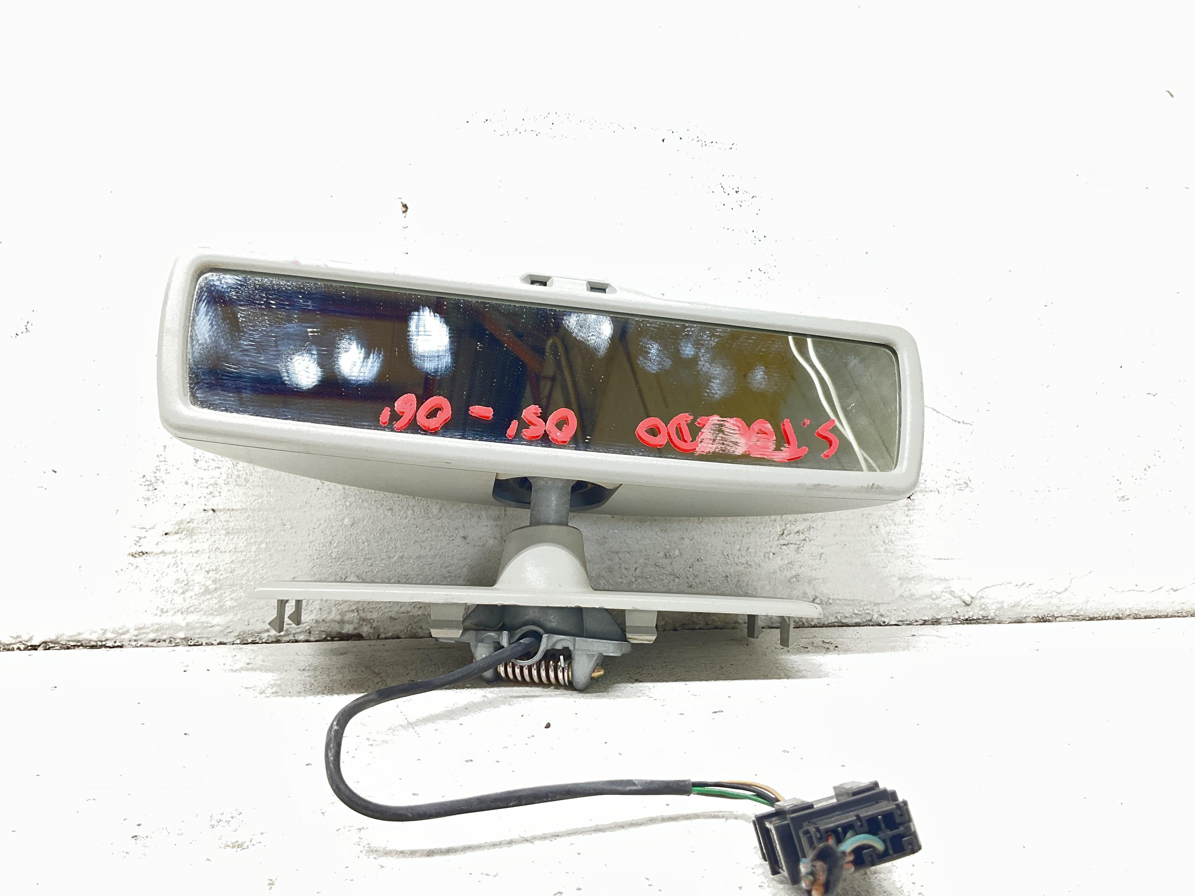 Retrovisore interno - Immagine 1 di 6