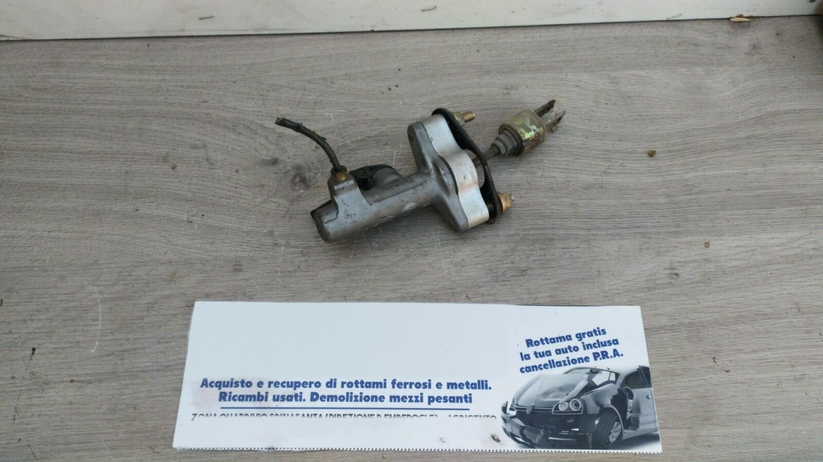 pompa frizione attuatore - Immagine 1 di 3