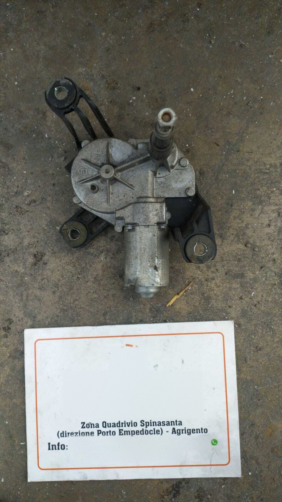 Motorino tergilunotto - Immagine 1 di 3