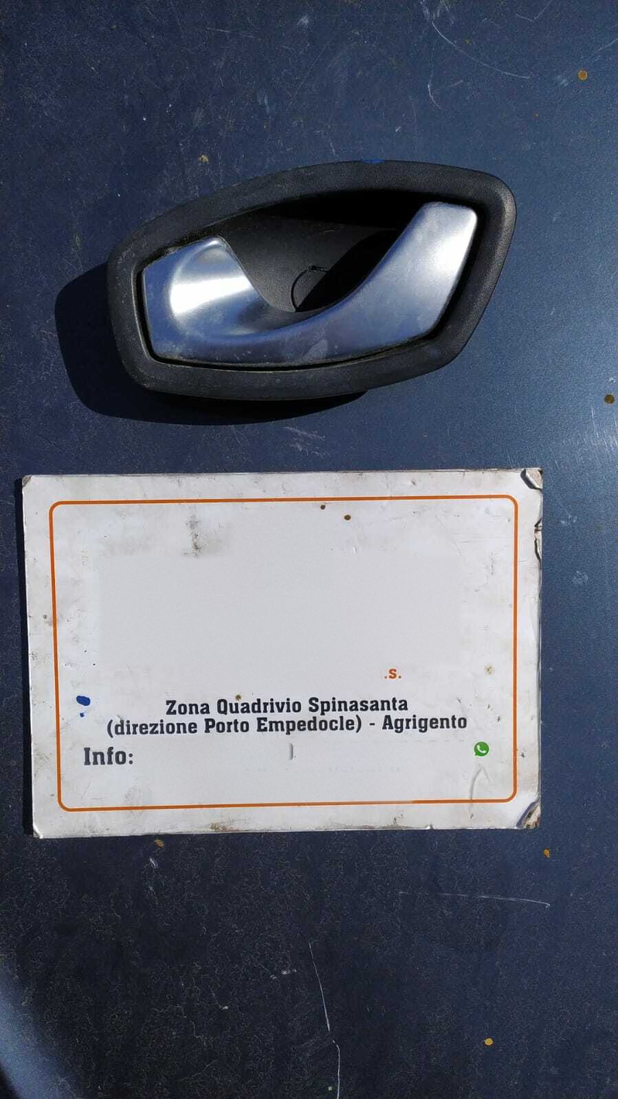 maniglia int. porta sinistro - Immagine 1 di 3