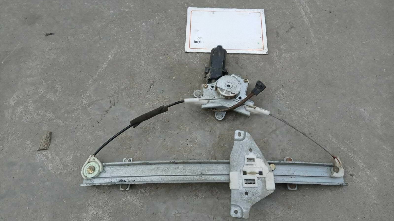 Motorino alzacristallo porta post. Destro - Immagine 1 di 2
