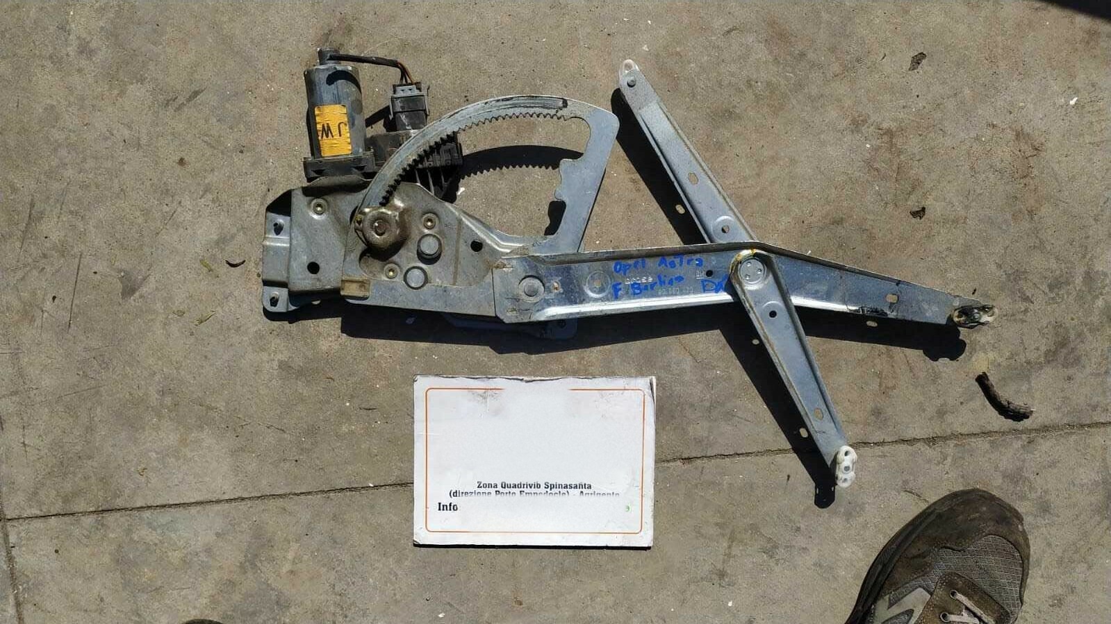 Motorino alzacristallo porta ant. Destro - Immagine 1 di 3