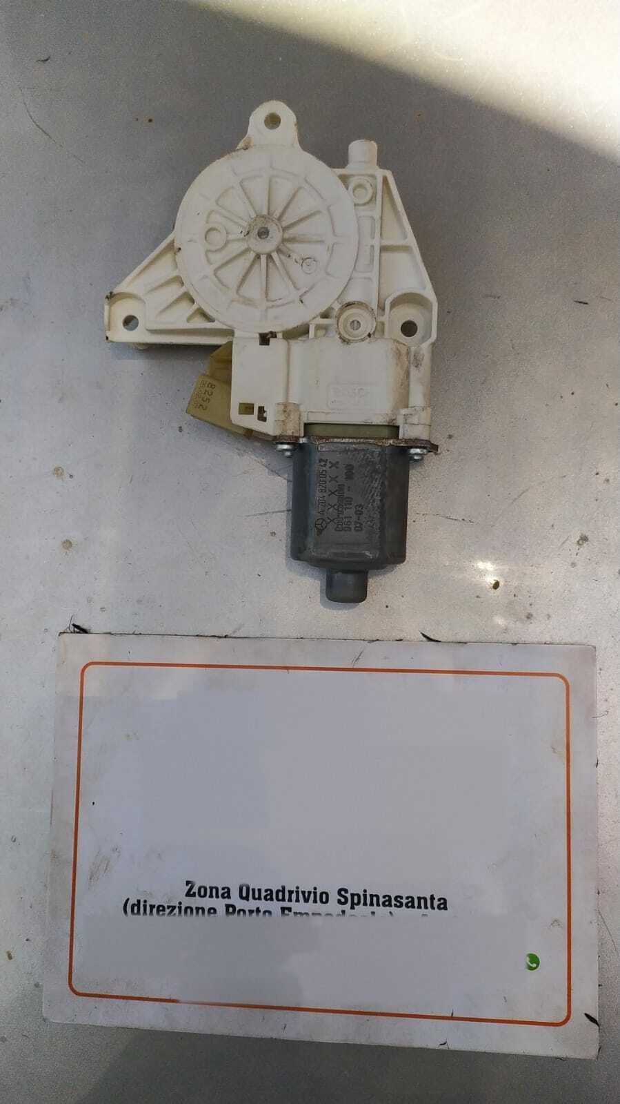 Motorino alzacristallo porta post. Destro - Immagine 1 di 3
