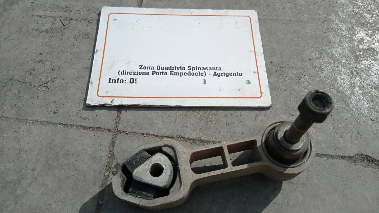 Supporto elastico lat. motore Destro - Immagine 1 di 1