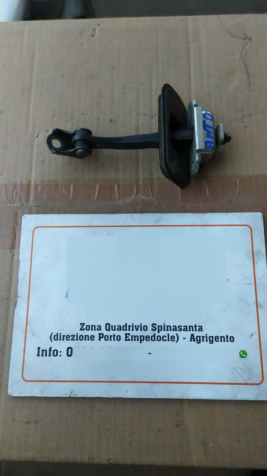 tirante fermo porta anteriore destro - Immagine 1 di 2