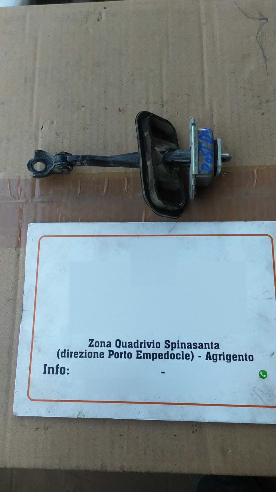tirante fermo porta posteriore destro - Immagine 1 di 2