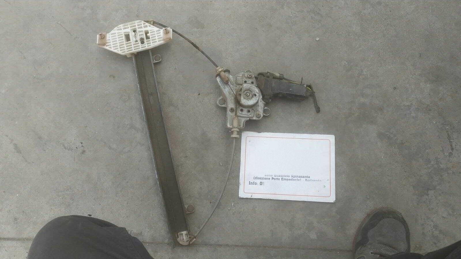 Motorino alzacristallo porta ant. Destro - Immagine 1 di 2