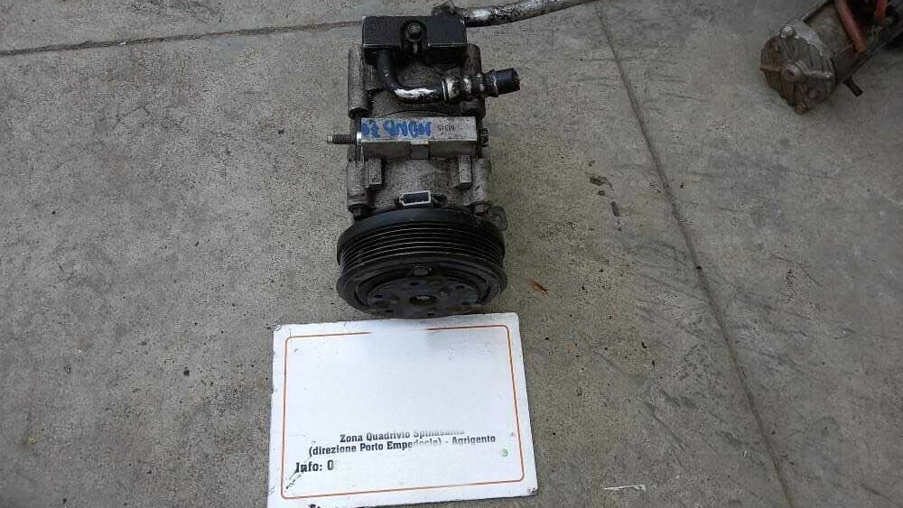 Compressore a/c - Immagine 1 di 5