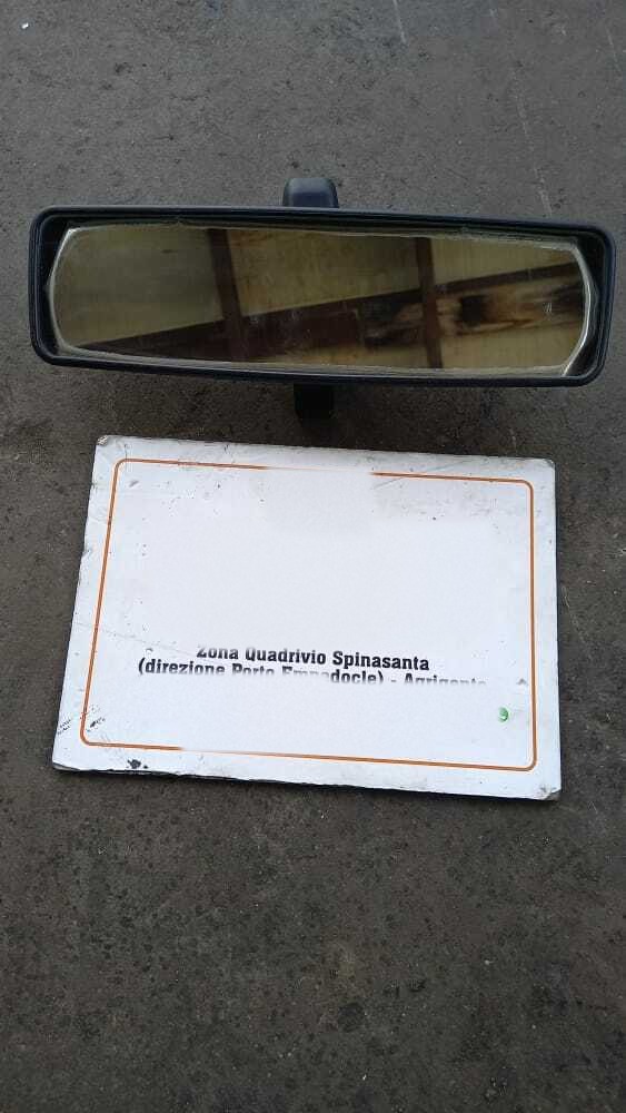 Retrovisore interno - Immagine 1 di 3