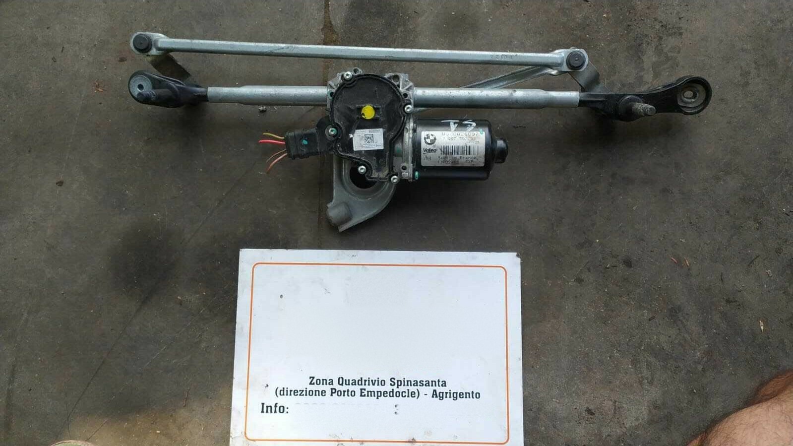 Motorino tergiparabrezza - Immagine 1 di 3