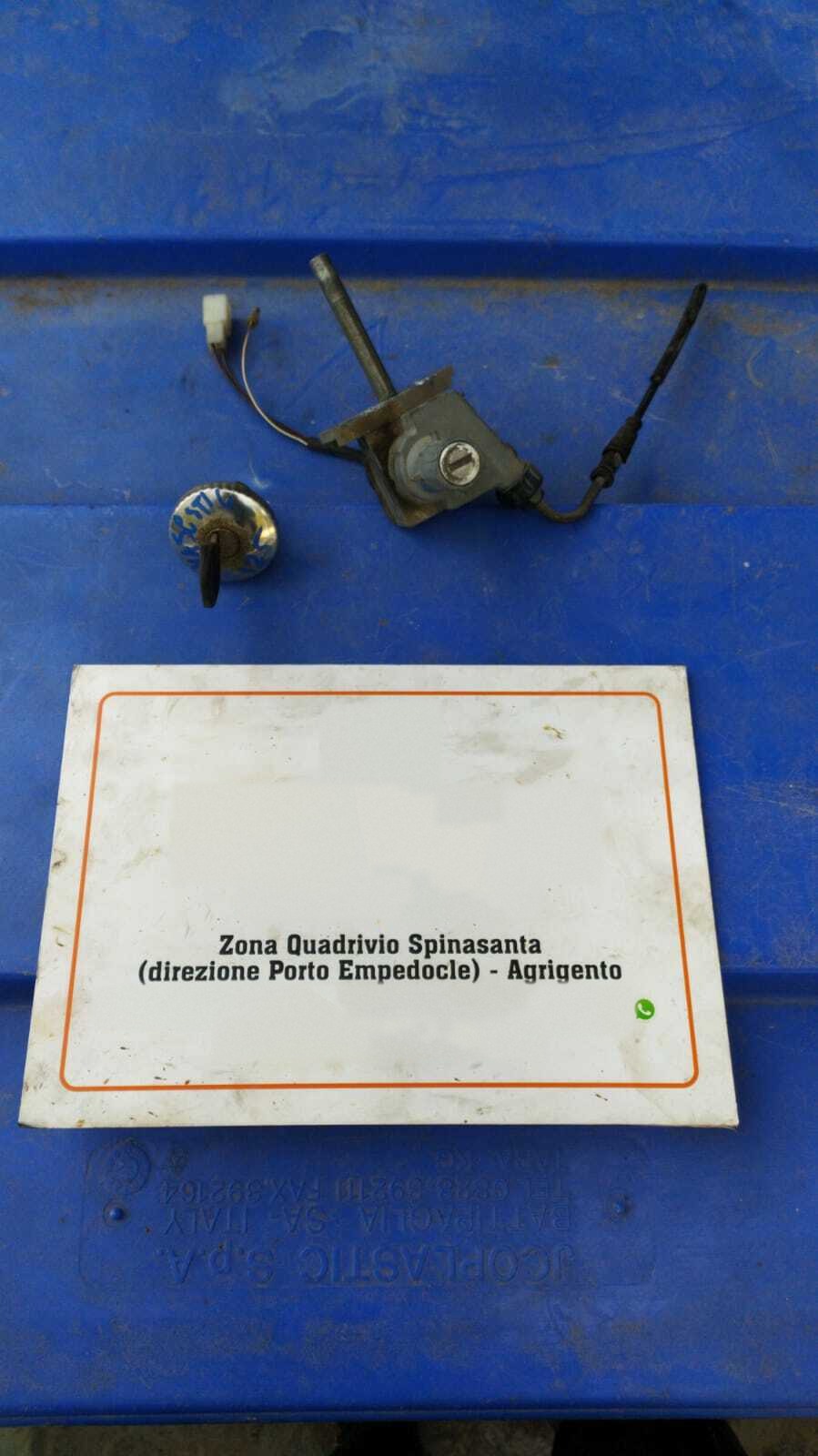 kit blocchetto accensione serrature chiavi - Immagine 1 di 2