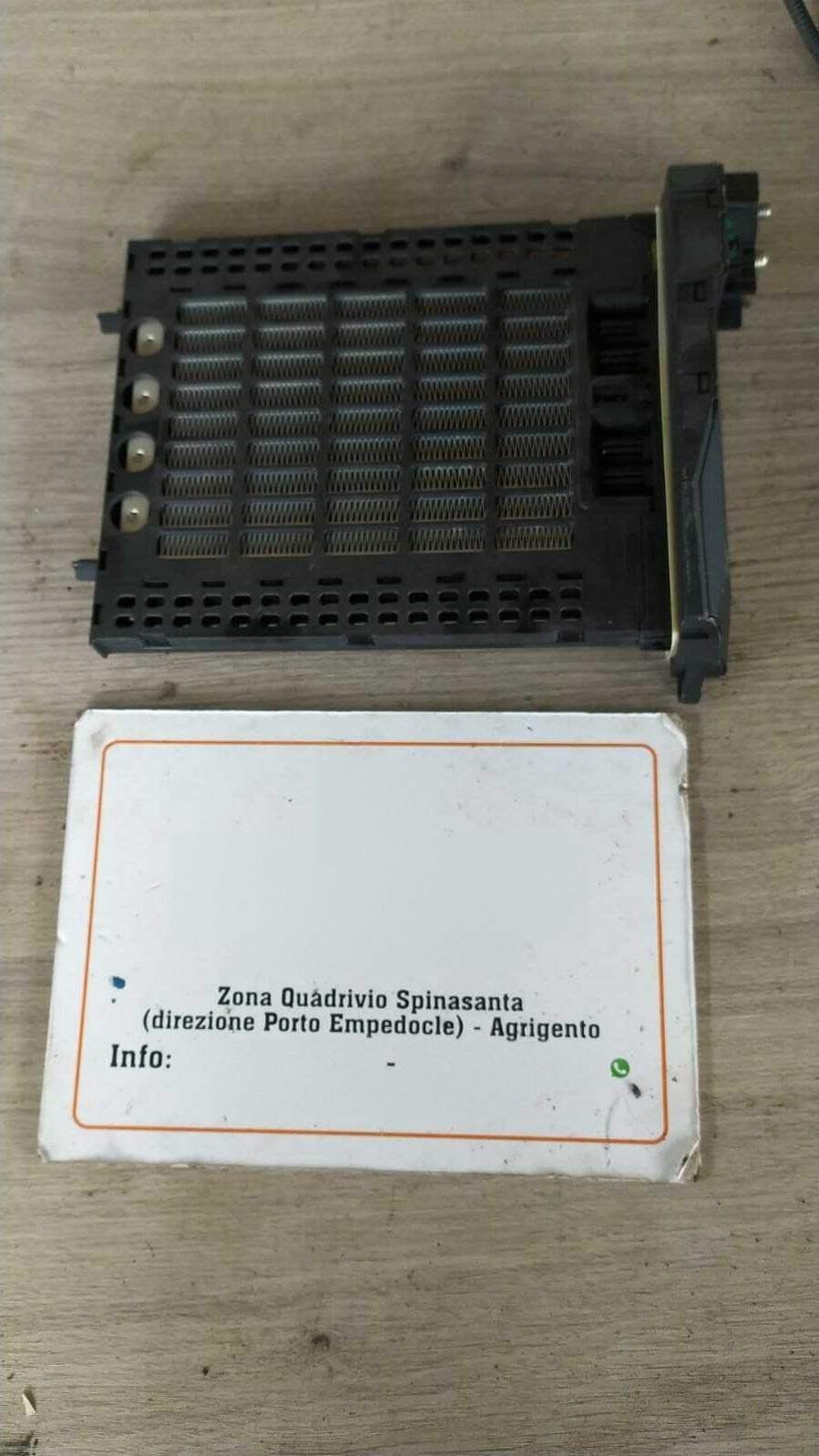 Radiatore Riscaldamento (Mercedes) A1698300861 Usato