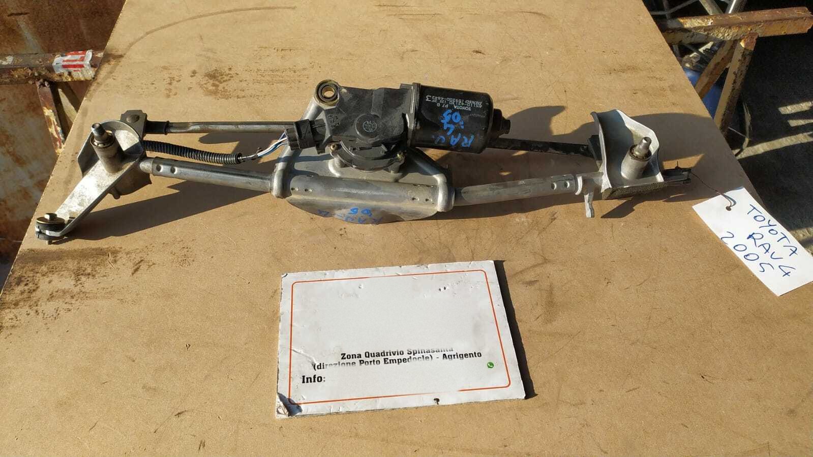Meccanismo tergiparabrezza con motorino - Immagine 1 di 2